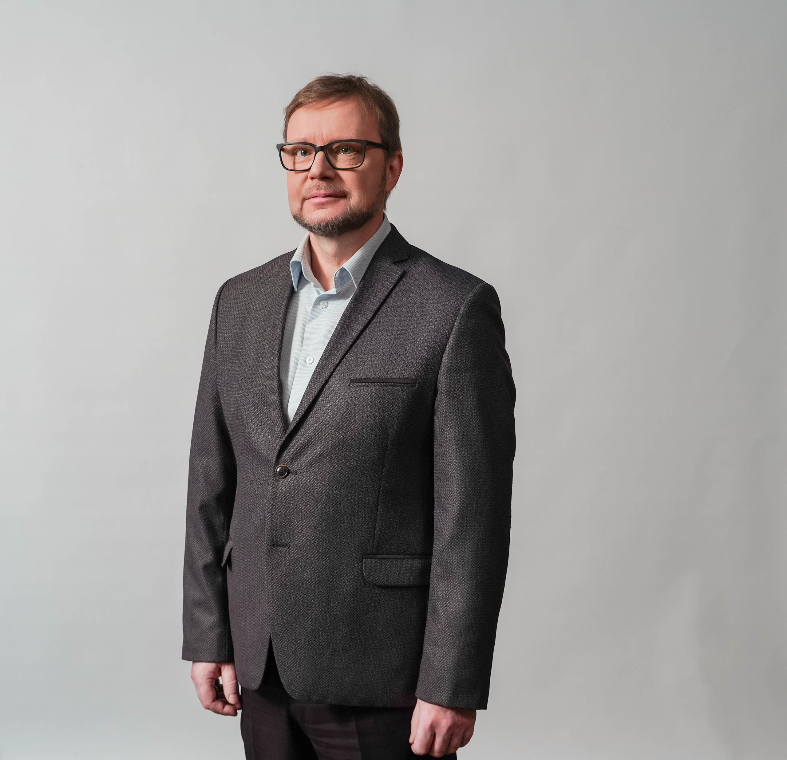 Корпоративные портреты сотрудников. Свадебный и семейный фотограф в Омске Белозерова Александра