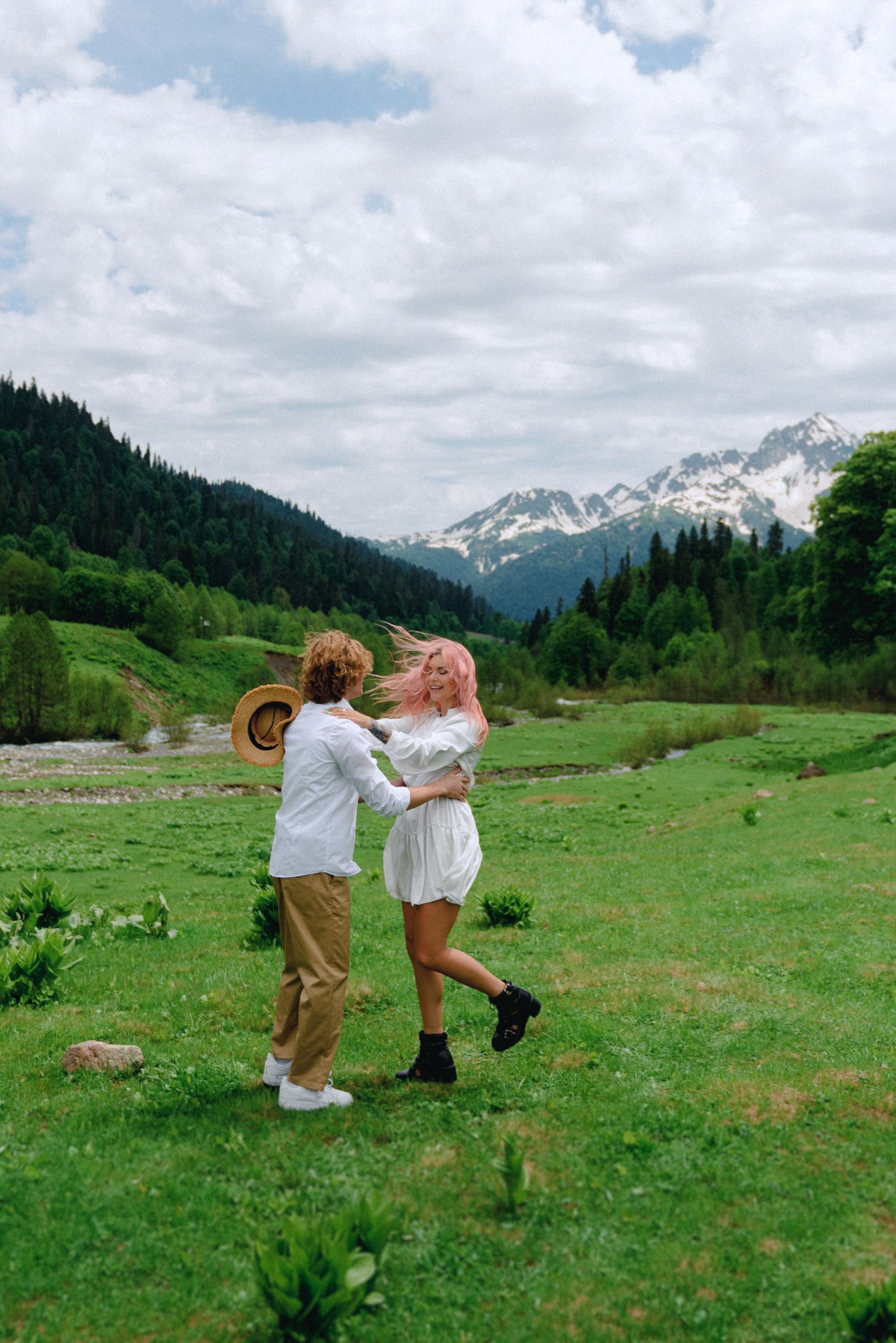 Alpine meadows phototour|The Italian Dolomites Love Story photoshoot. Fedor Lemeshko — Destination Wedding and Family Lifestyle photographer