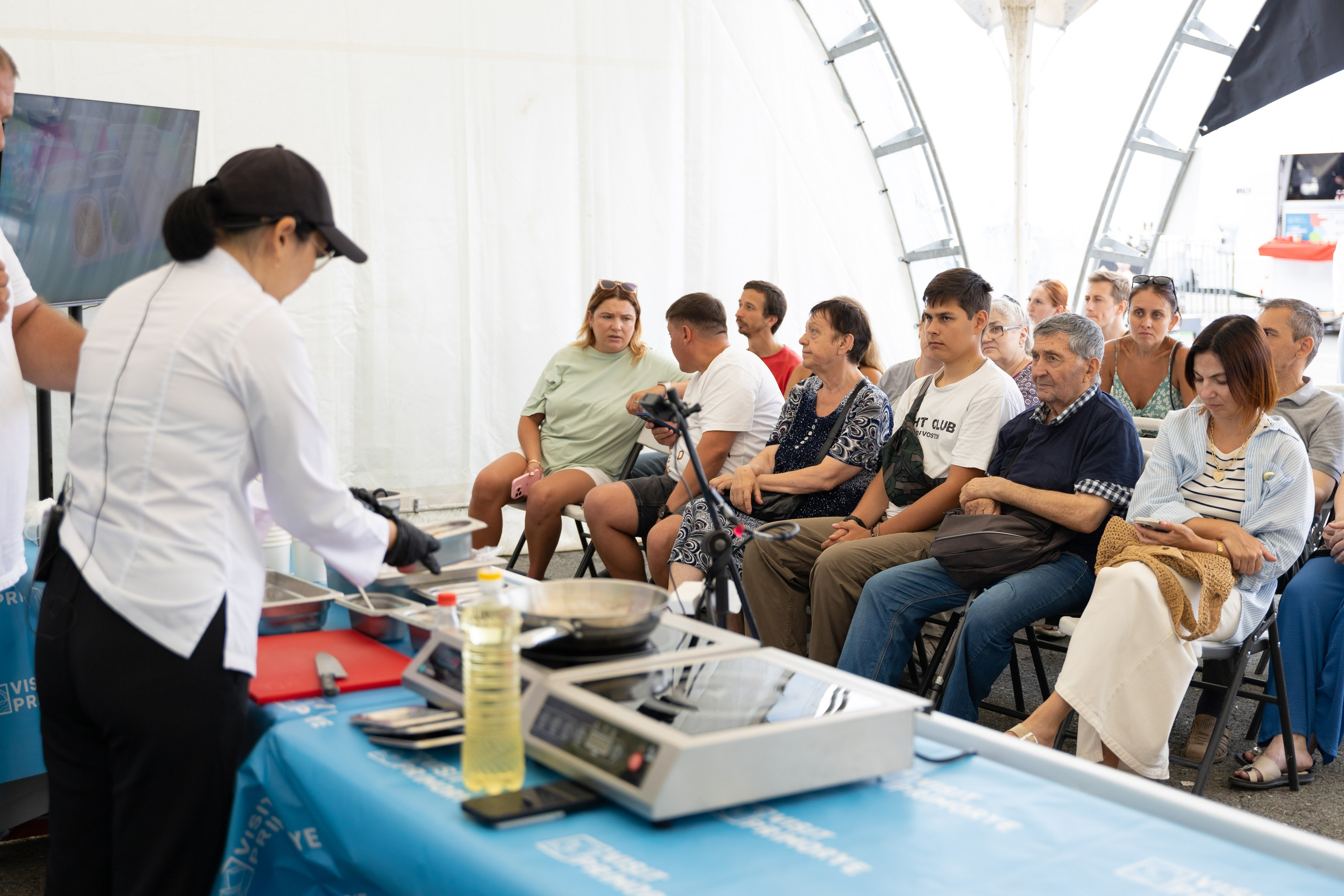День рыбака. Владивосток 2025. Олег Катакинов| Репортажный фотограф в городе у моря (Владивосток)