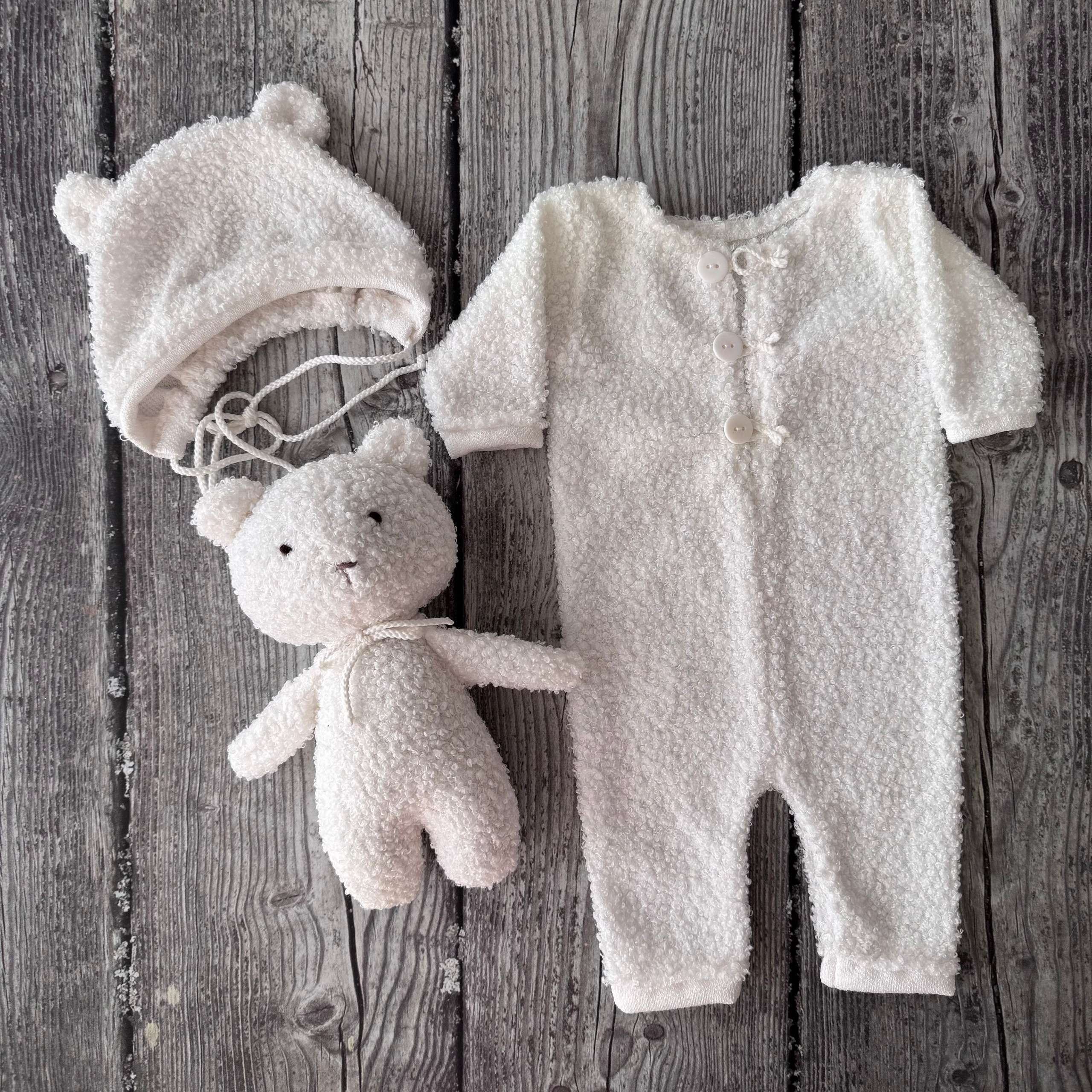 Костюмы и аксессуары для фотосессии новорожденных | Реквизит для съемки newborn в Москве. Фотосессия новорожденных в Москве и Московской области | Профессиональный фотограф newborn — Татьяна Иванова