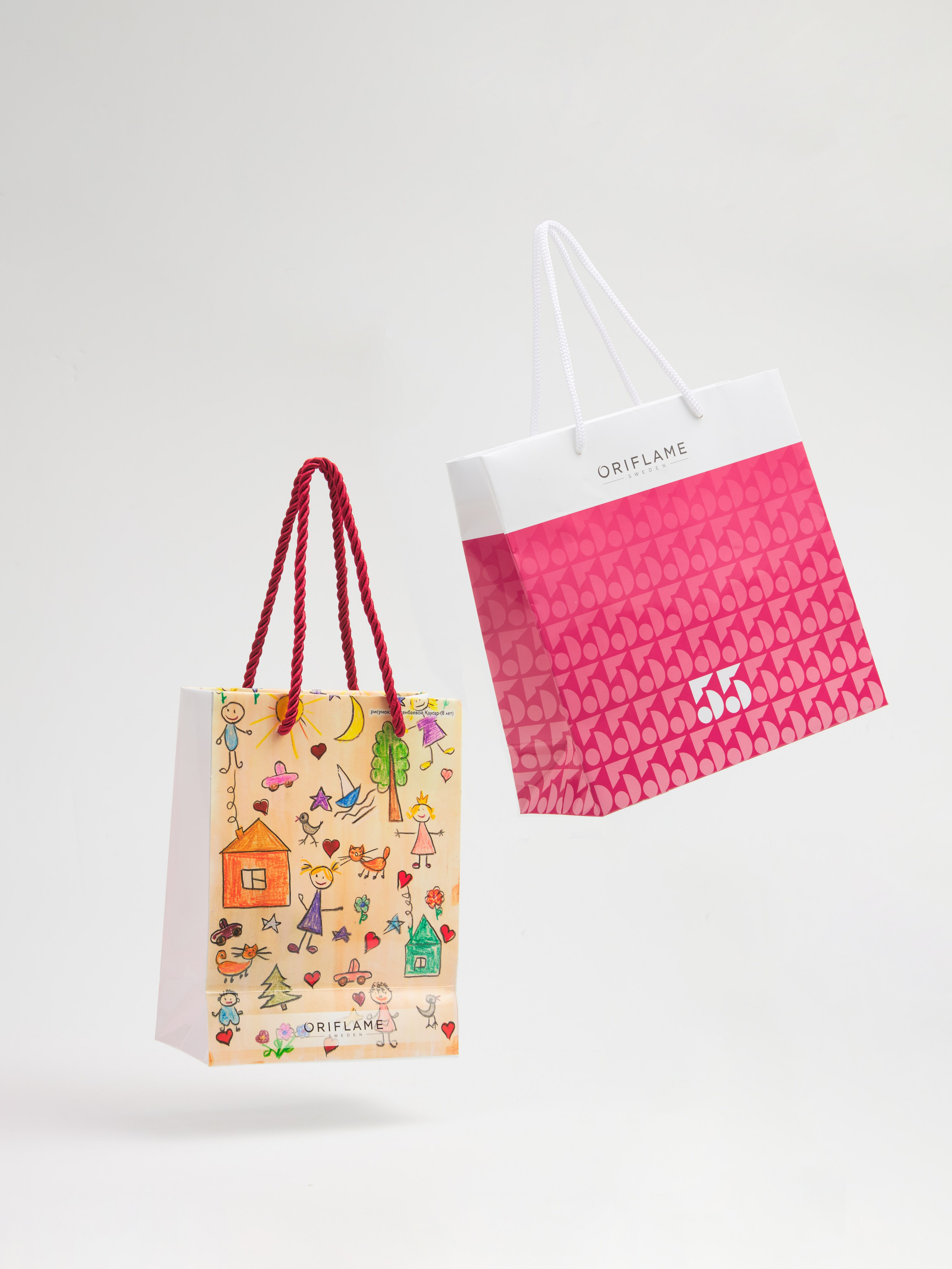 Полиграфия. Предметная фотосъемка в Алматы. Предметный фотограф для маркетплейстов Артур Ахмадиев