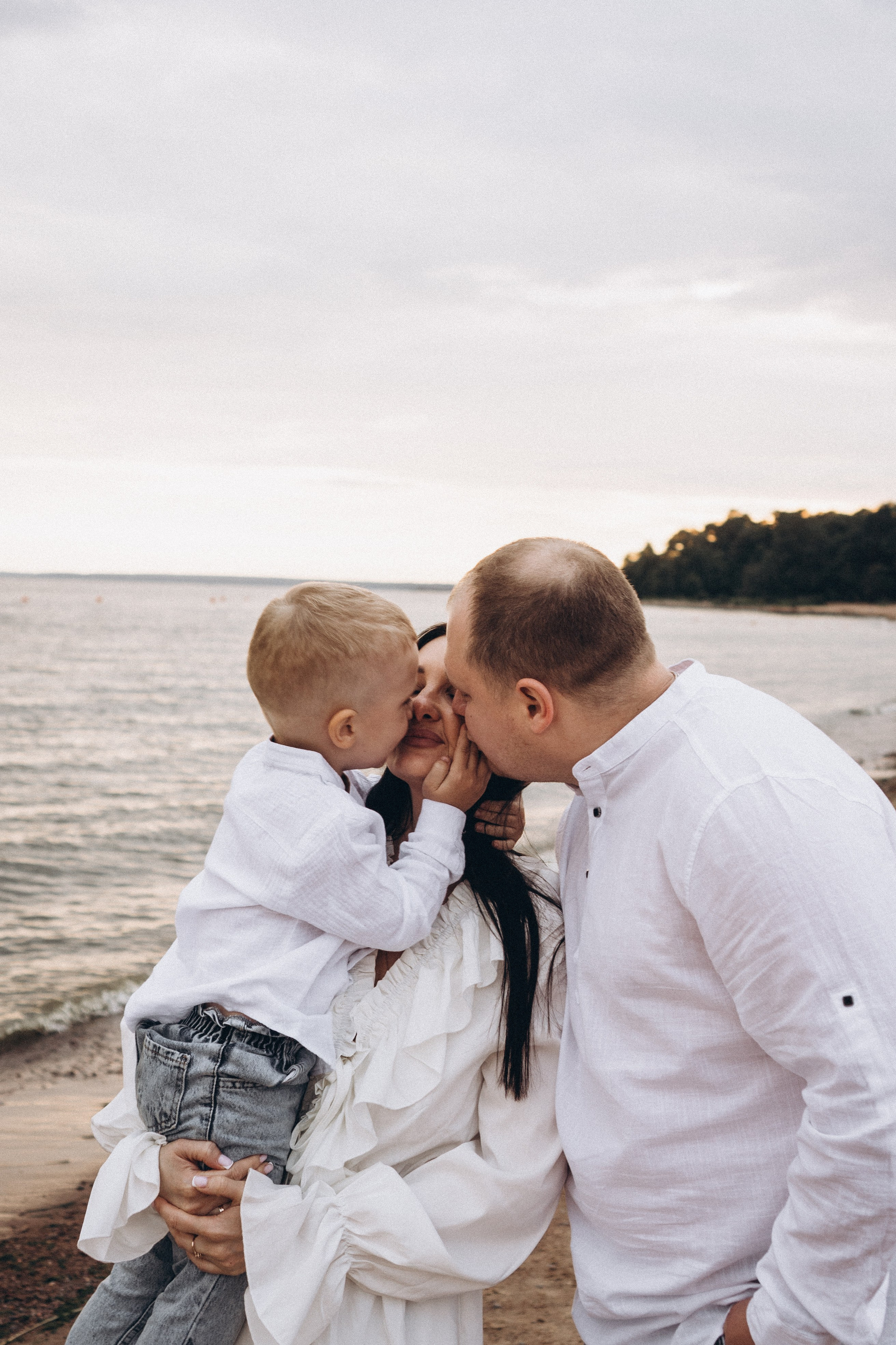 Семейная история на берегу залива. Профессиональный фотограф, Санкт-Петербург — Виктория Богомолова