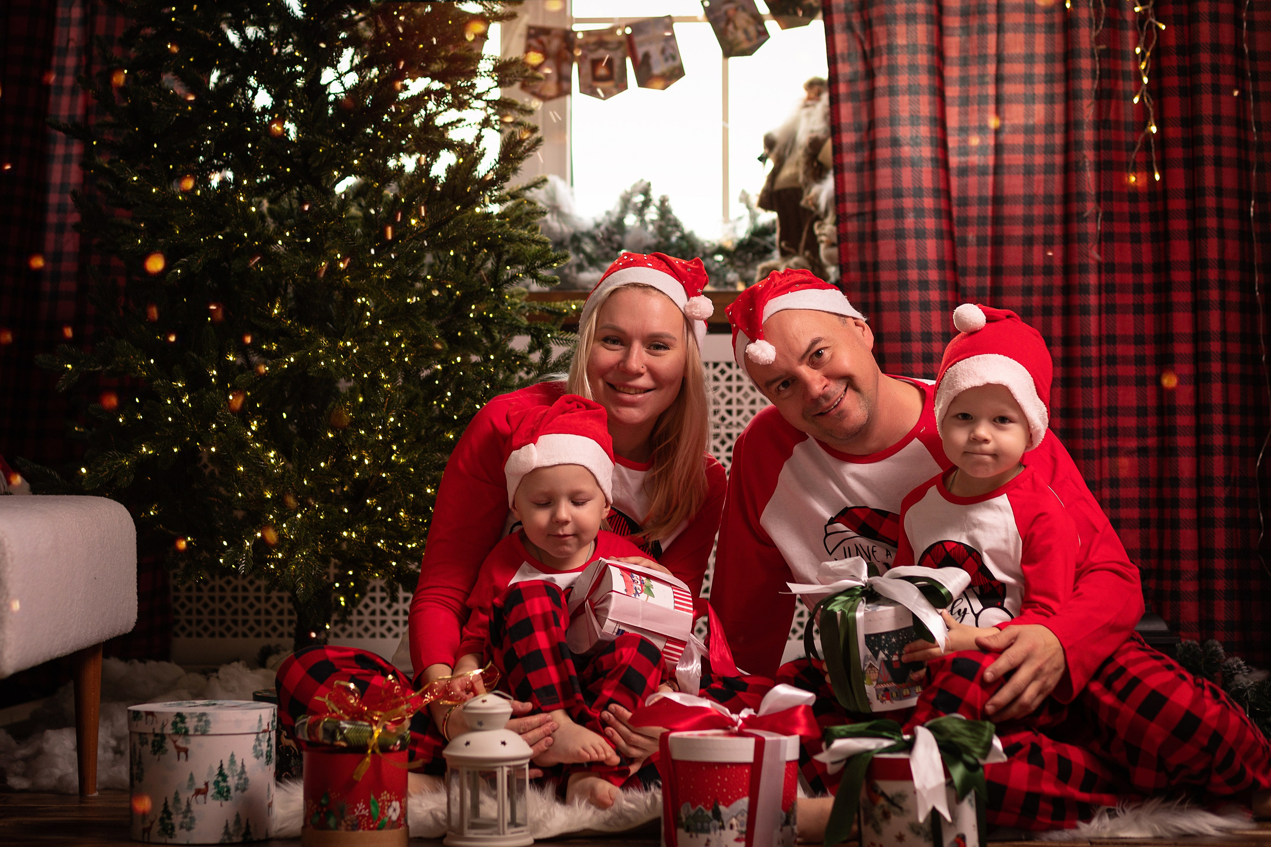 Новый год 2026. ФОТОГРАФ НА ГОДИК, БЕРЕМЕННОСТИ, НОВОРОЖДЕННЫХ, КРЕЩЕНИЯ МОСКВА