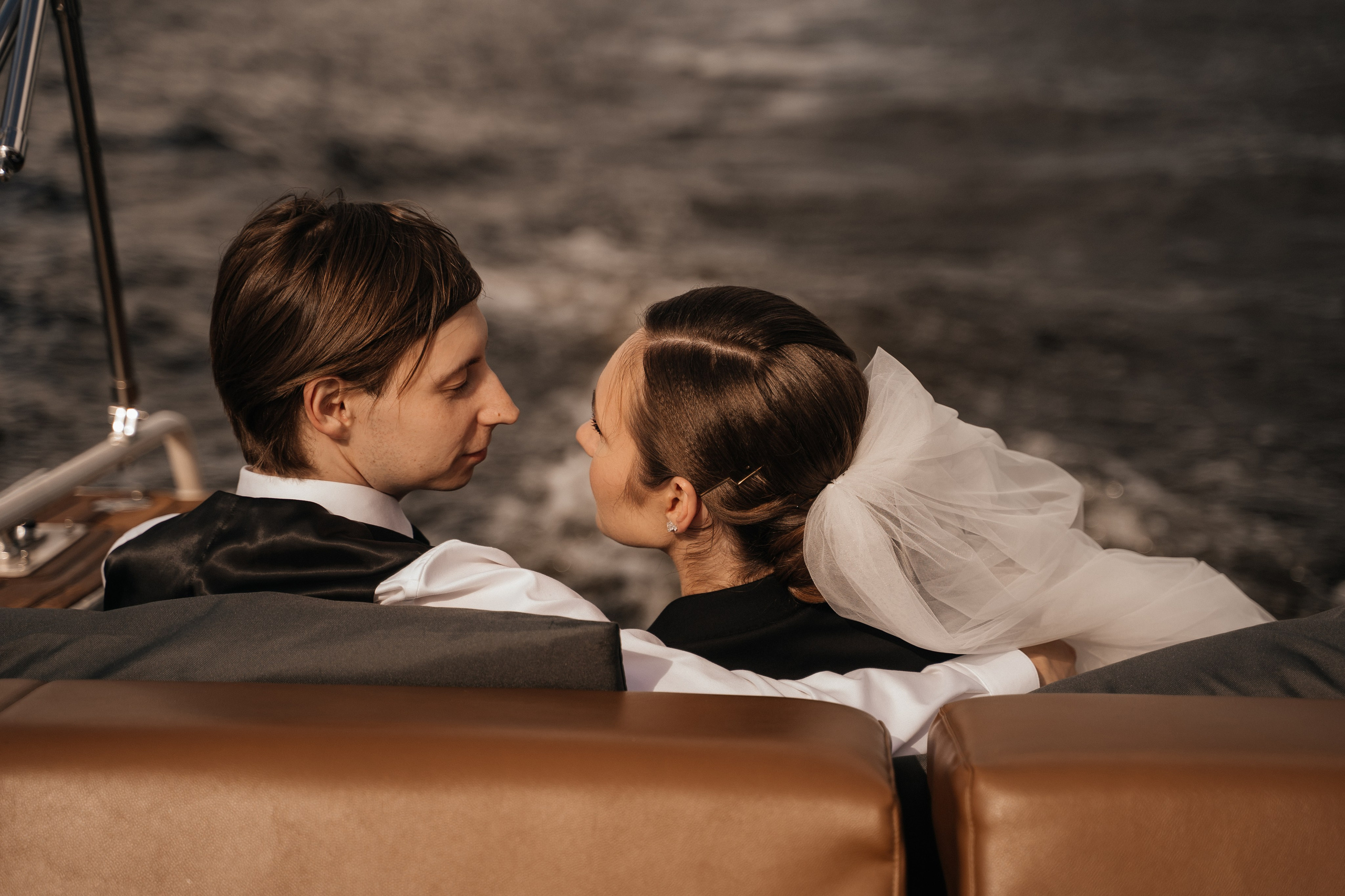 Wedding «A long walk». Свадебные фотограф и видеограф Наталья и Анатолий Новиковы СПб