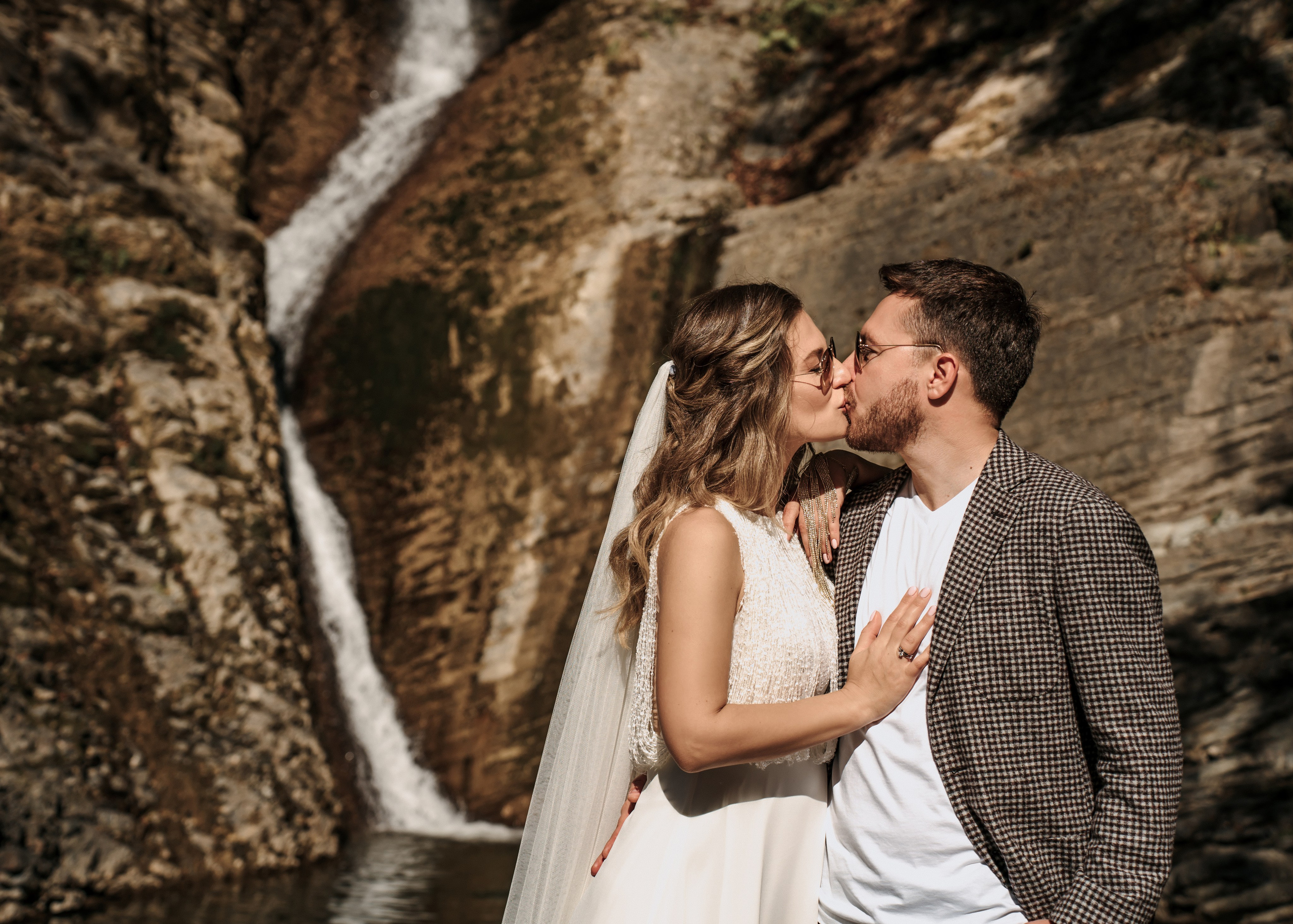 Свадебная фотосессия на море и в горах в Сочи. Алина Бернд — свадебный и индивидуальный фотограф в Сочи и Адлере