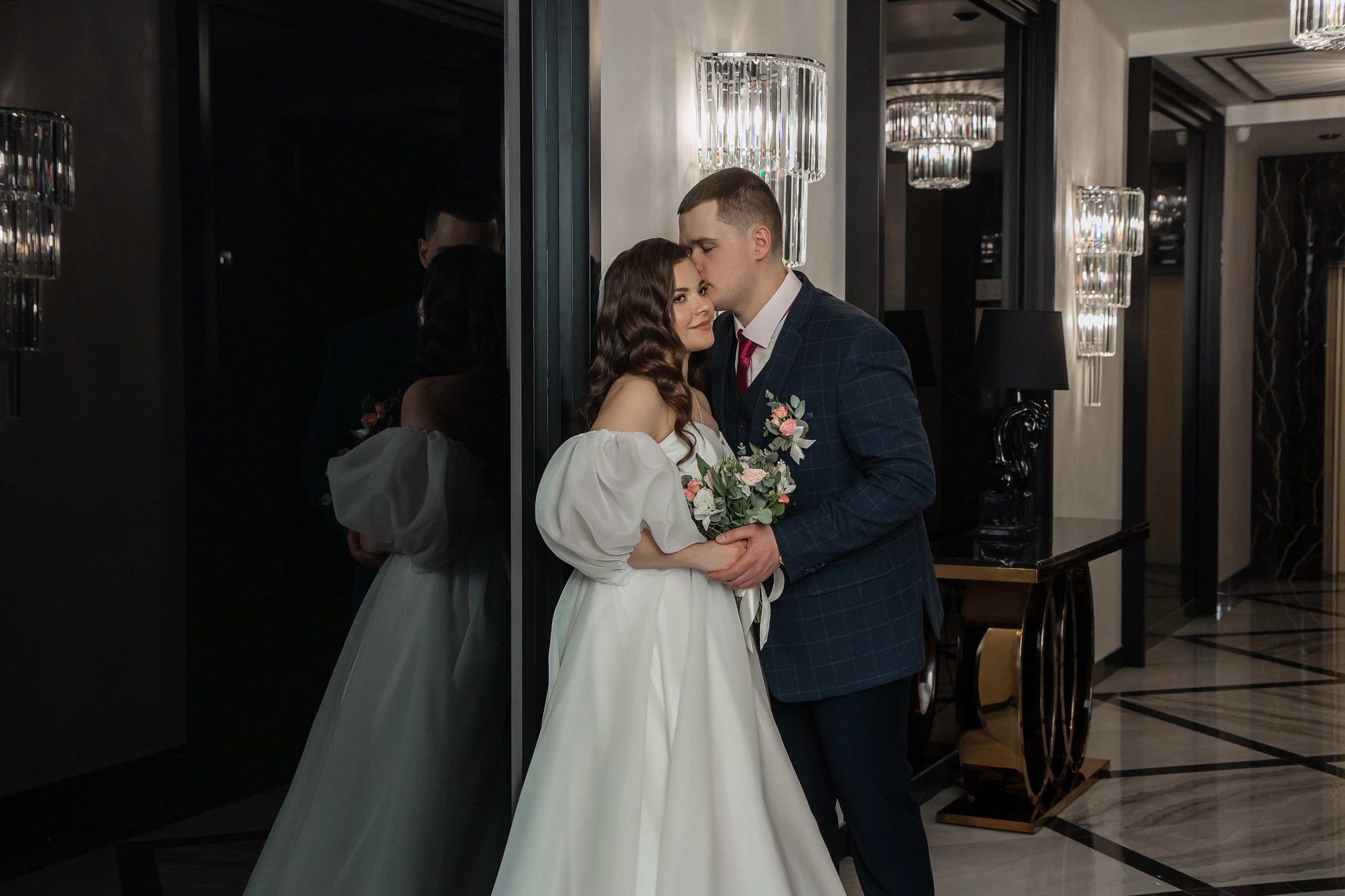 В отеле. Главная