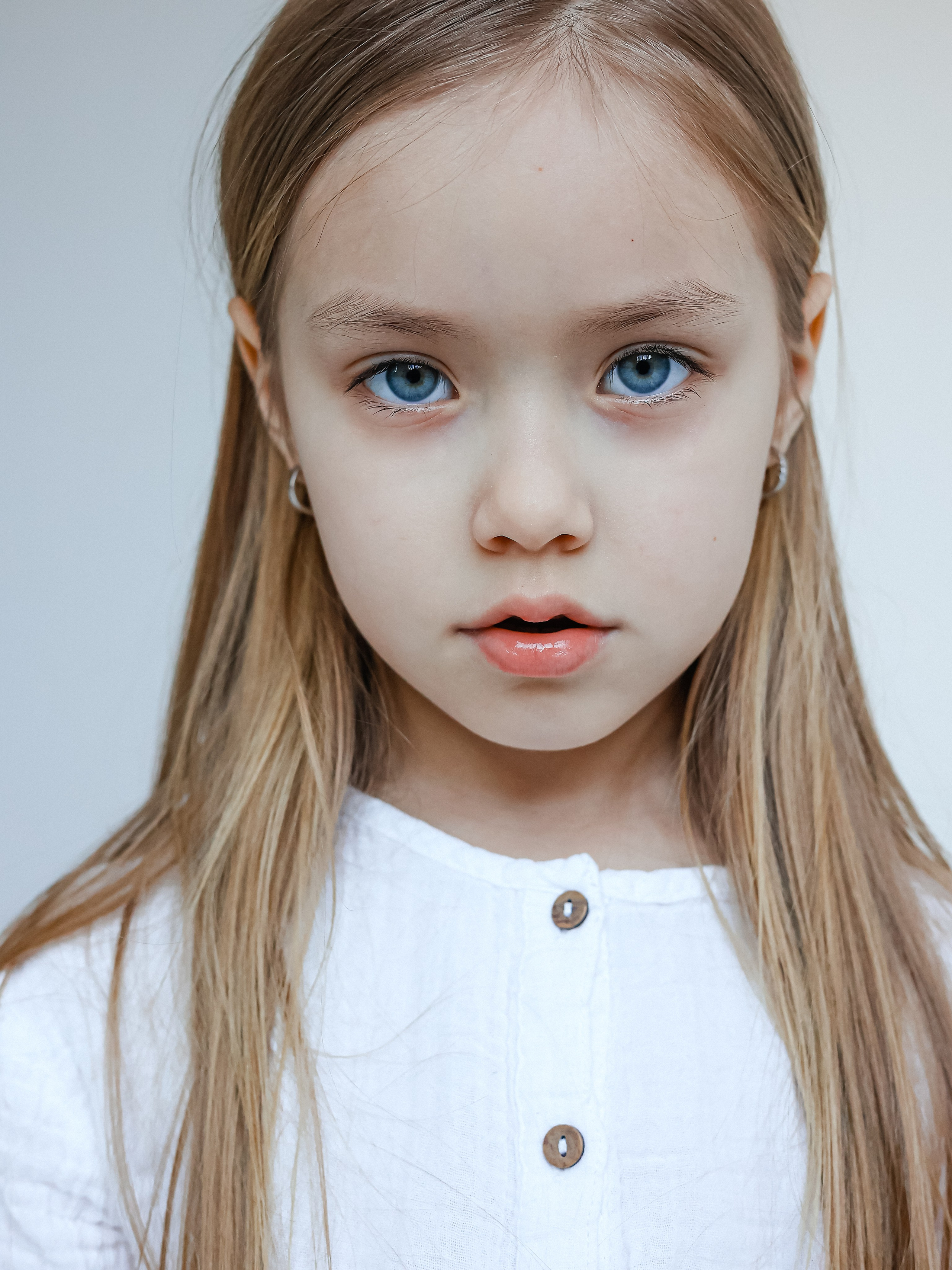 Анфиса, 10 лет. KED Production — продакшн из СПб. Создаём фото, видео и контент, который помогает брендам и селлерам продавать больше