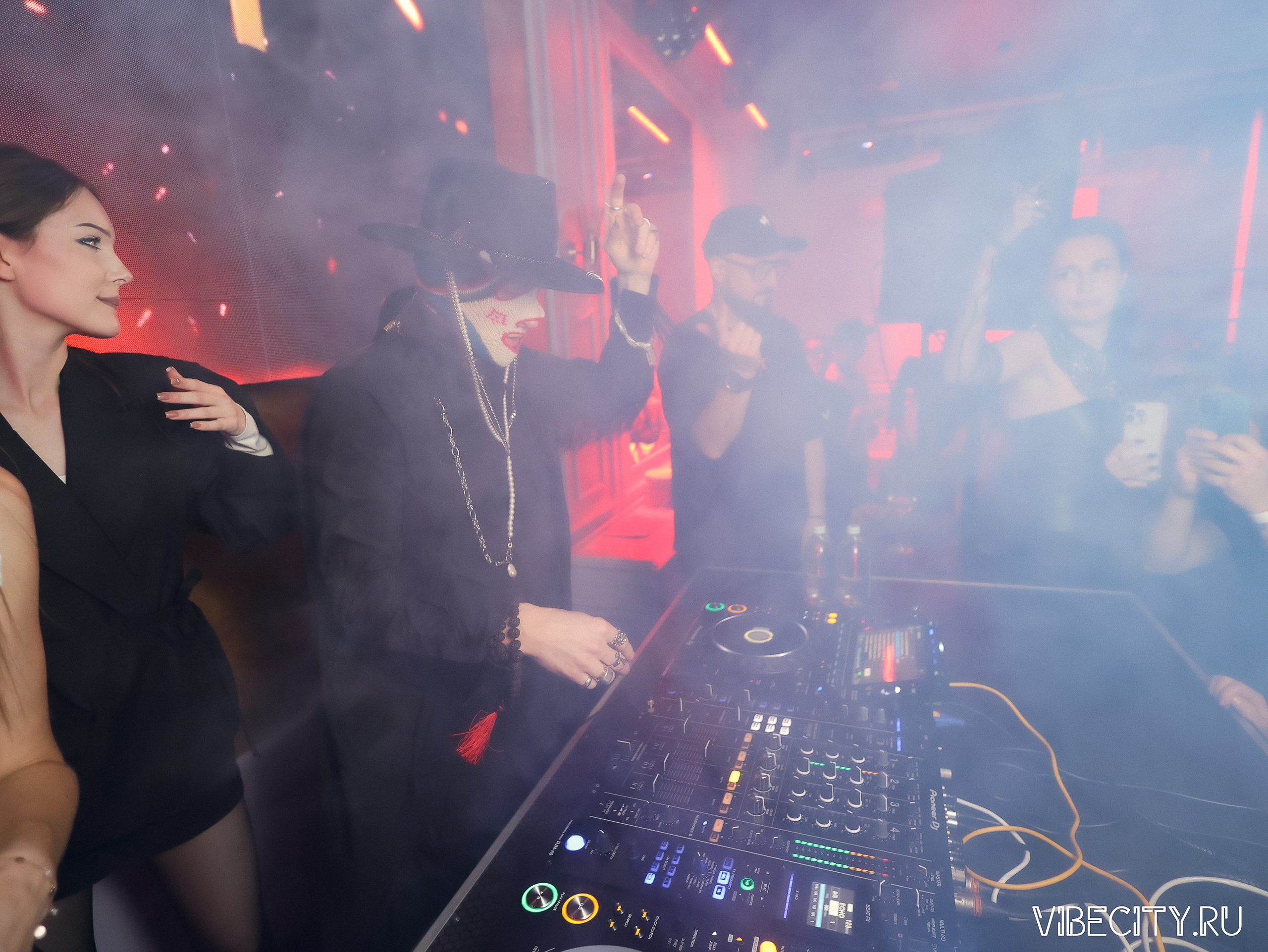 CULT MASQUERADE X GRAND PALACE. VIBECITY.RU Вайб Сити Ру Фоторепортажи Фотоотчеты Калининград