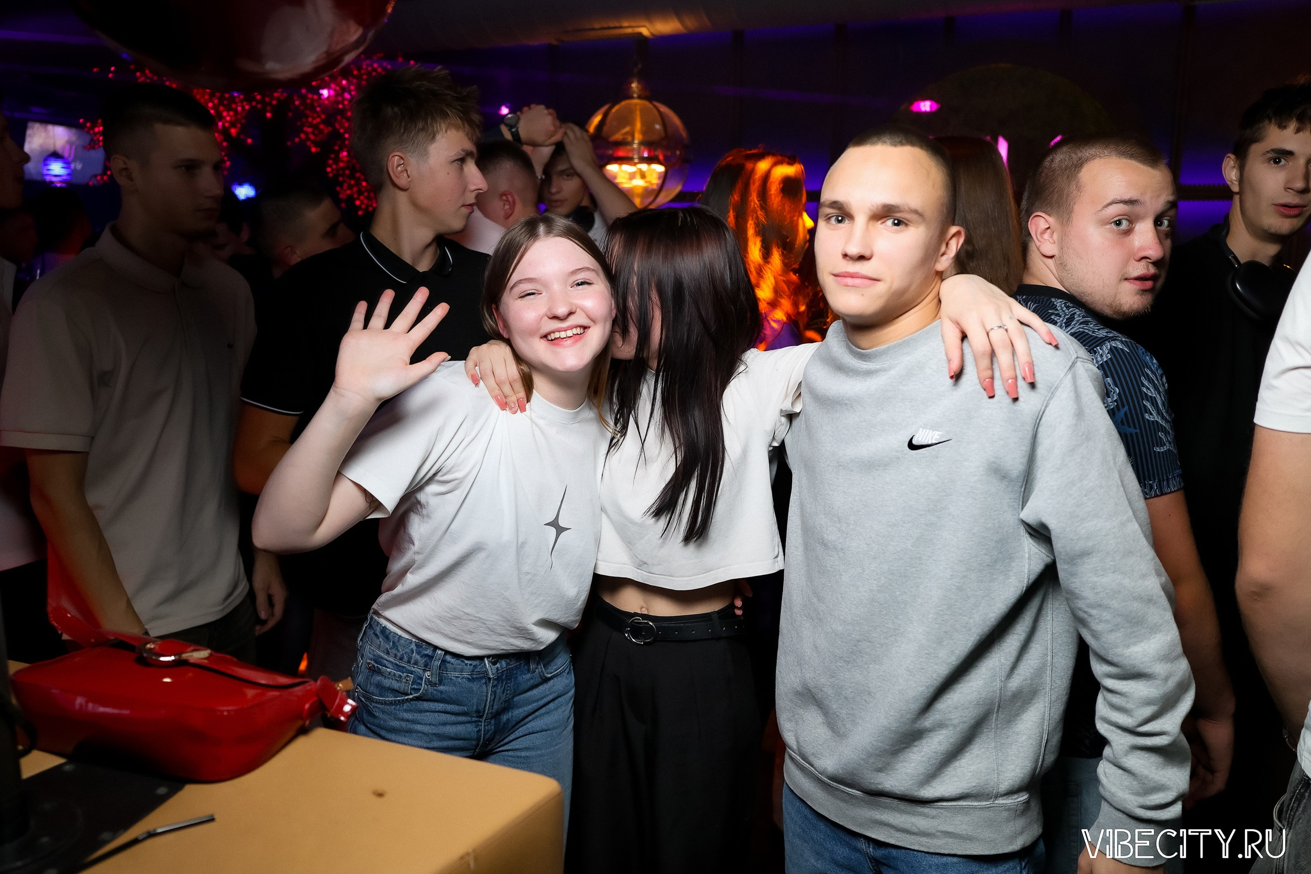 DOUBLE U. VIBECITY.RU Вайб Сити Ру Фоторепортажи Фотоотчеты Калининград