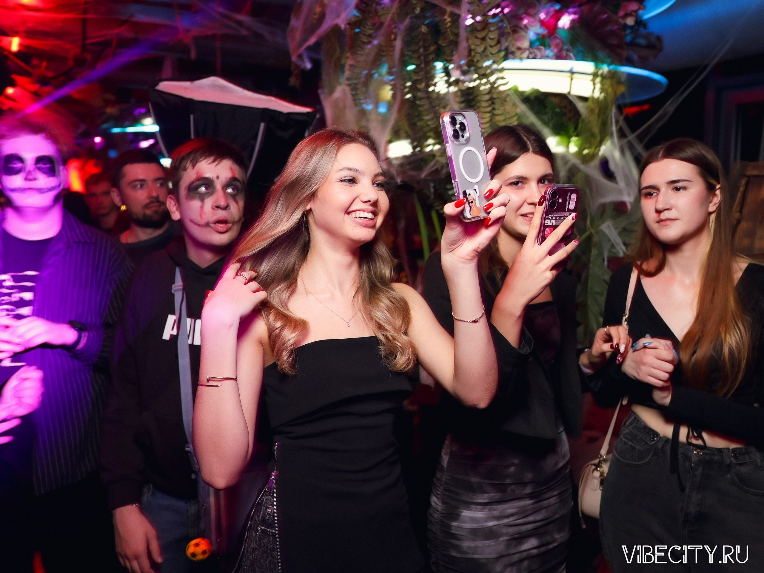 DOUBLE U. VIBECITY.RU Вайб Сити Ру Фоторепортажи Фотоотчеты Калининград