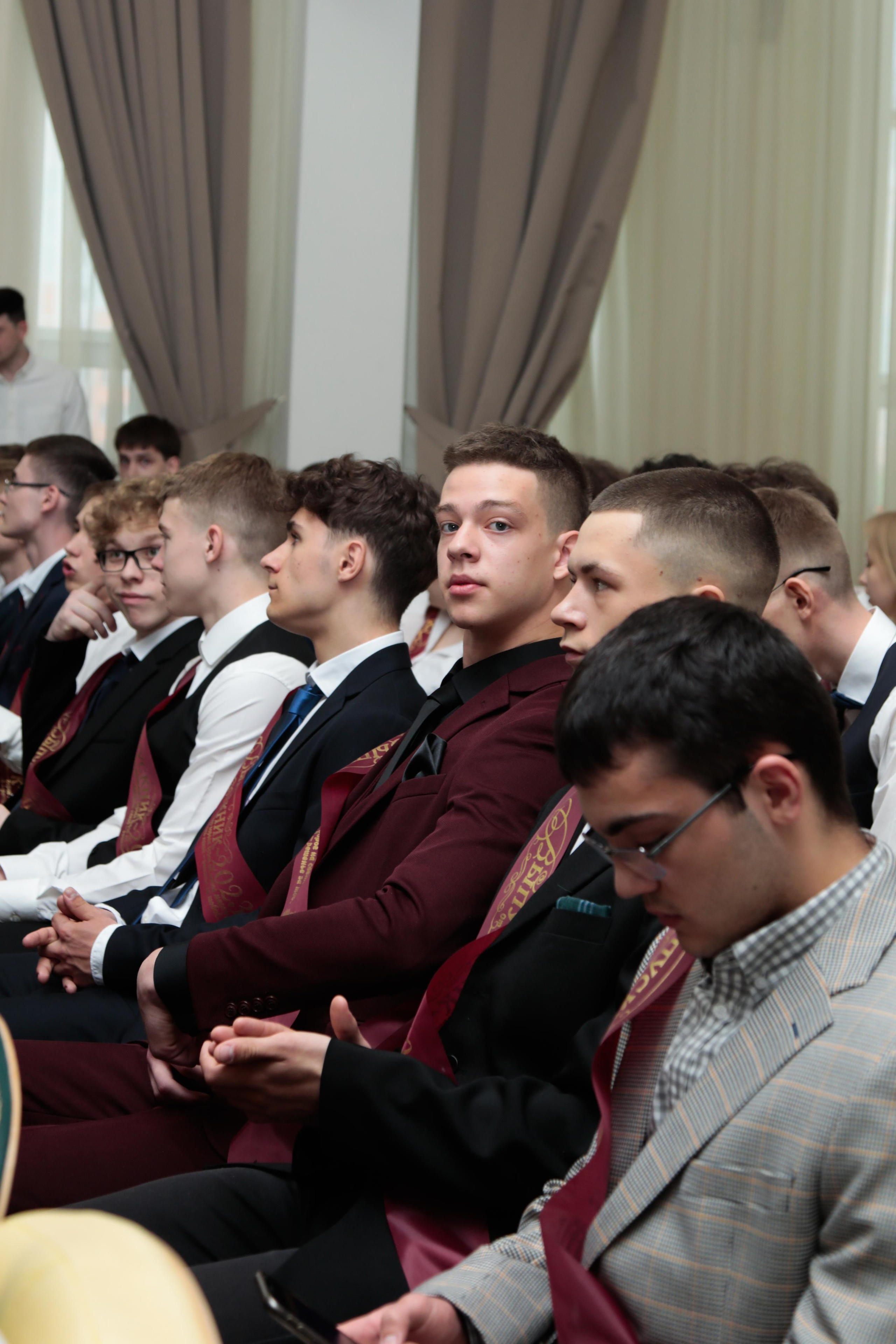 Выпускной 11 класс. Фотограф Олеся Милош Мытищи, Москва и МО и весь мир