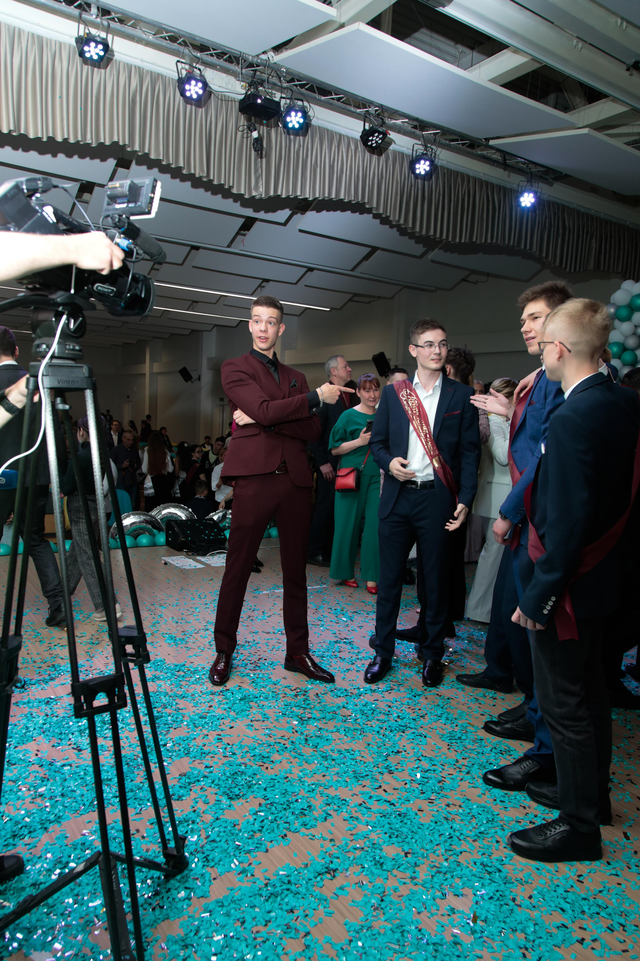 Выпускной 11 класс. Фотограф Олеся Милош Мытищи, Москва и МО и весь мир