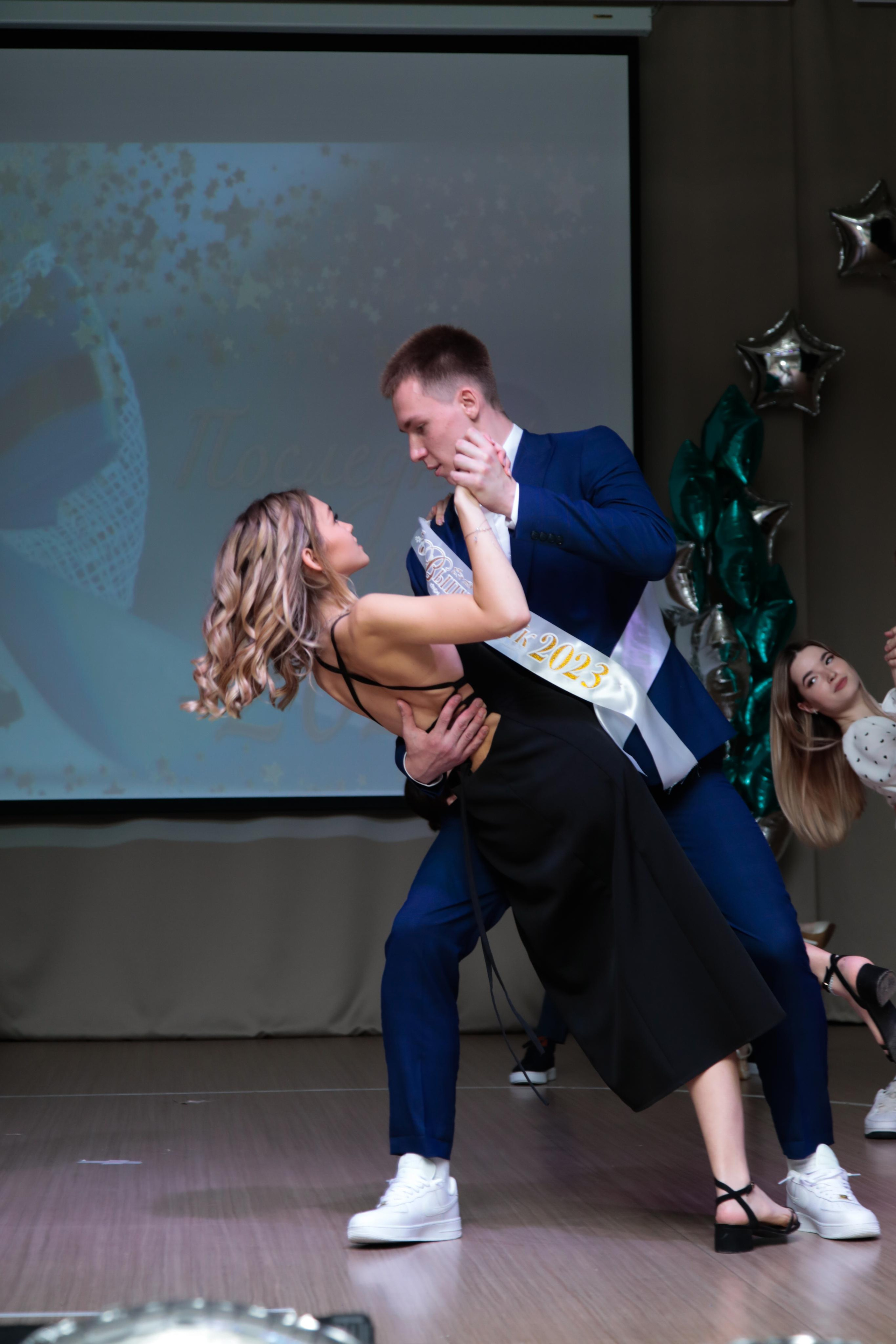 Выпускной 11 класс. Фотограф Олеся Милош Мытищи, Москва и МО и весь мир