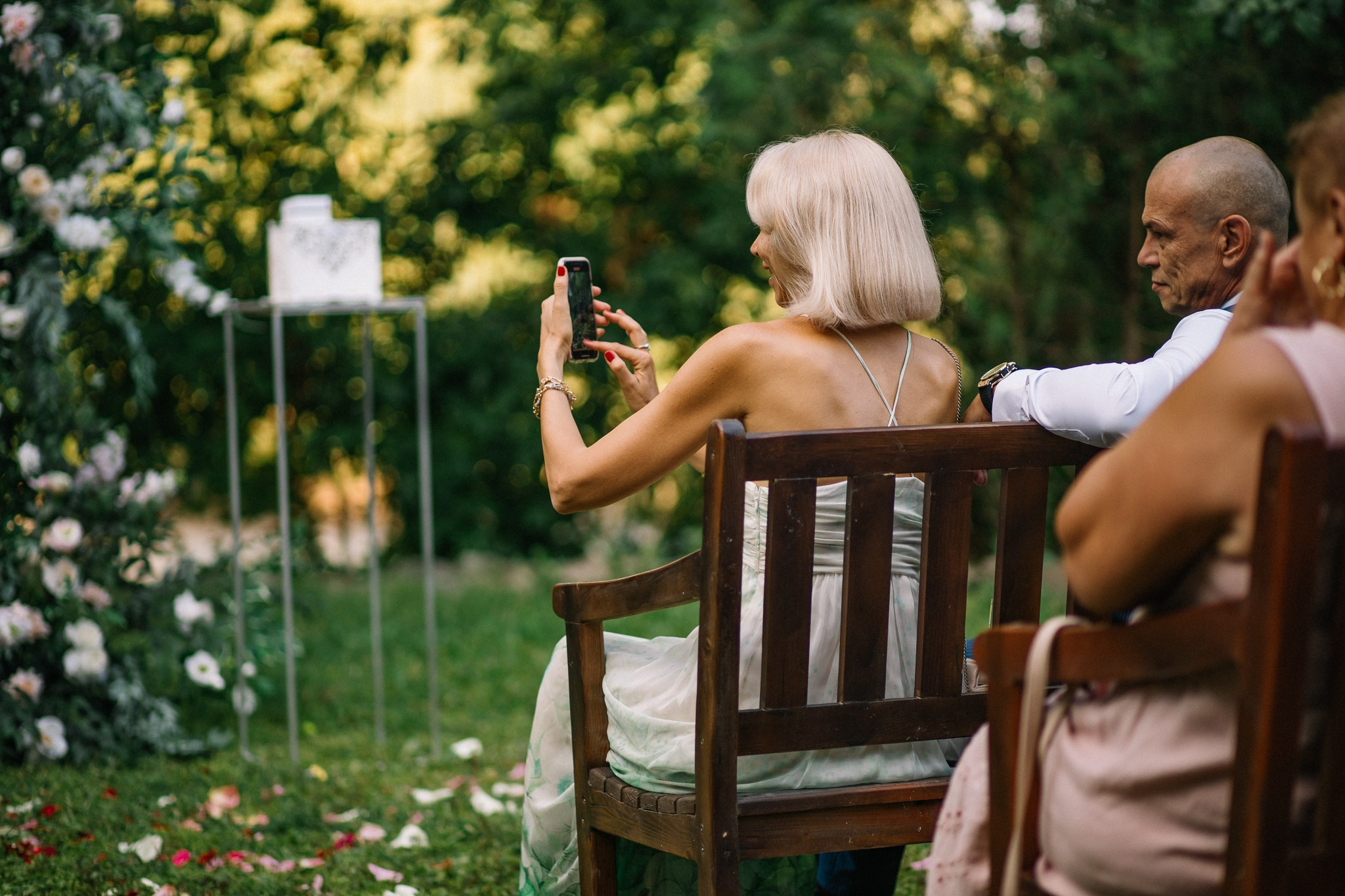 Любовь в ландшафтах: свадебная фотосессия на природе. Семейный и свадебный фотограф Ростове-на-Дону