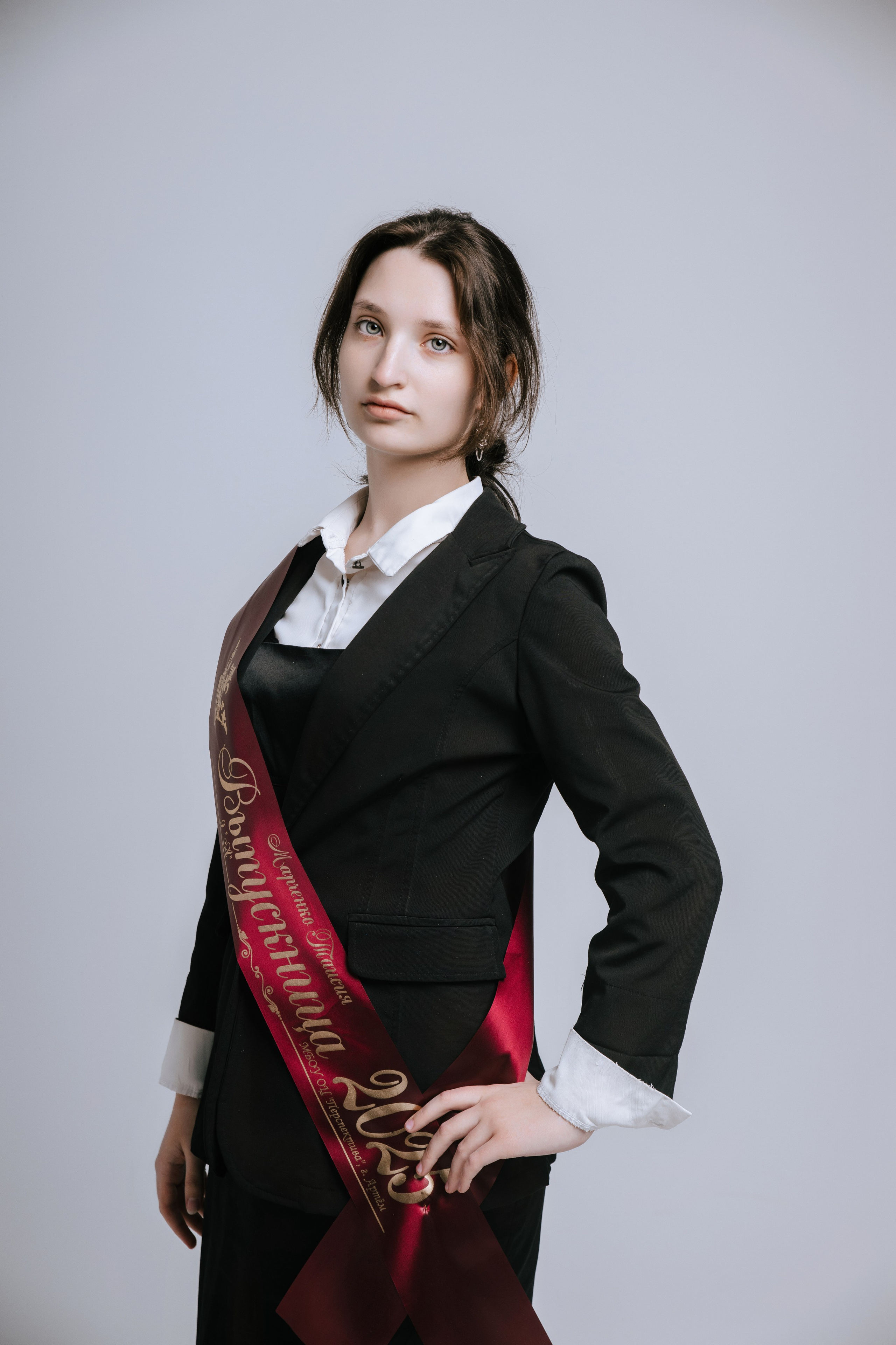 4 Школа — Заводской. Фотограф Ярмишко Дарья. Выпускные фотокниги