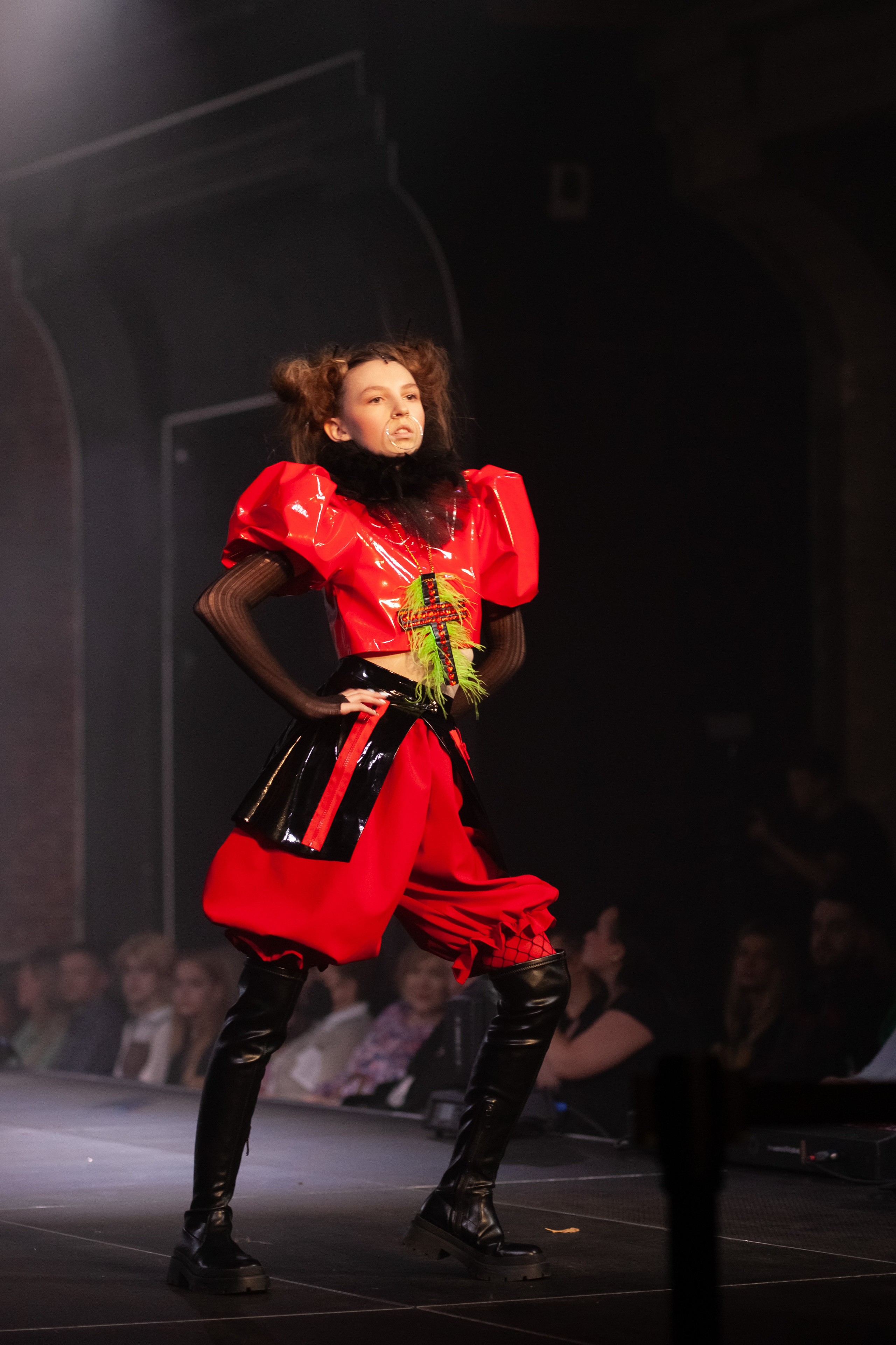 MagicFashionWeek — коллекция «VORONы» дизайнера Анастасии Фахретдиновой