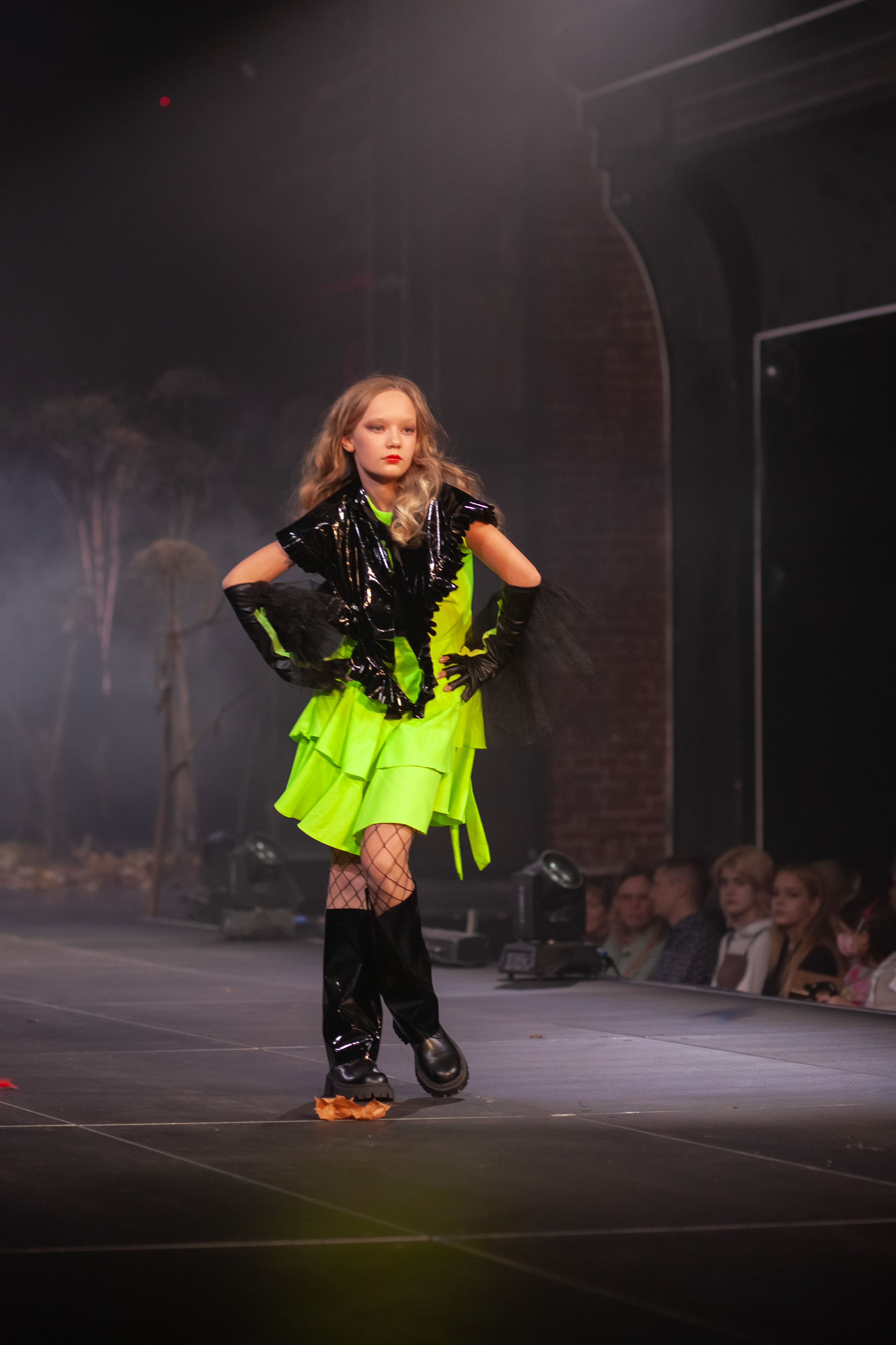 MagicFashionWeek — коллекция «VORONы» дизайнера Анастасии Фахретдиновой