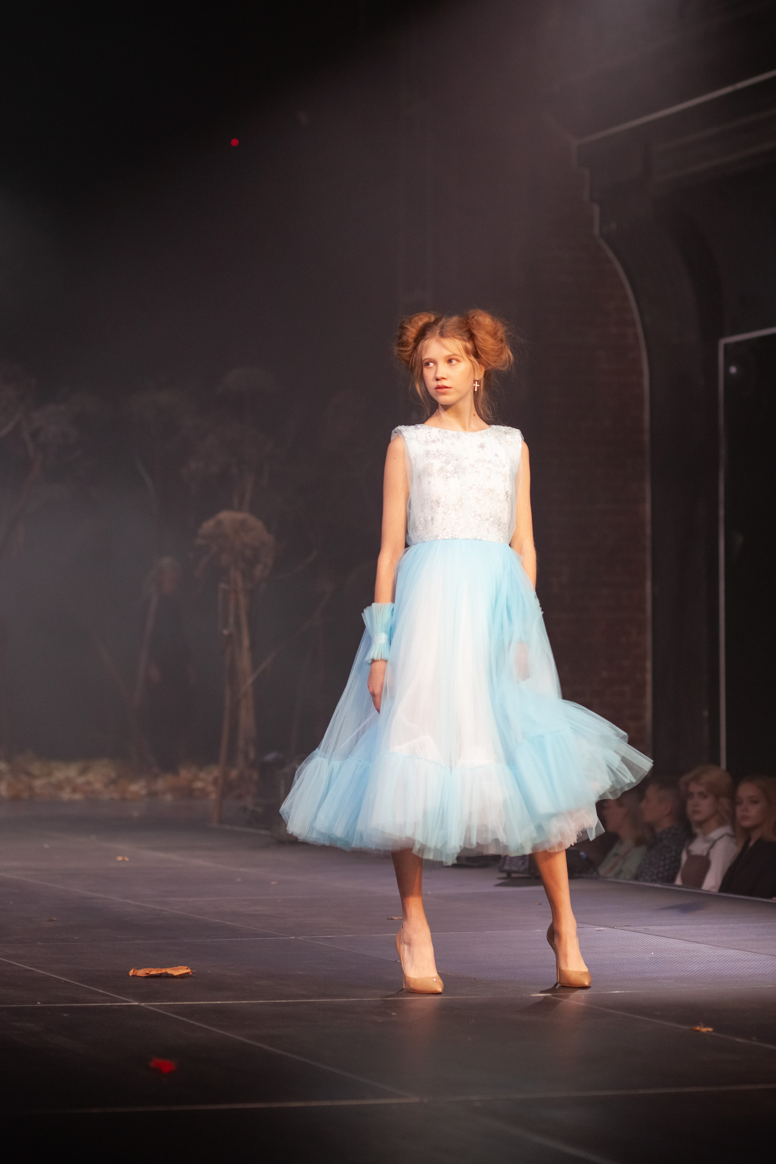 MagicFashionWeek — показ дизайнера Анны Гусевой