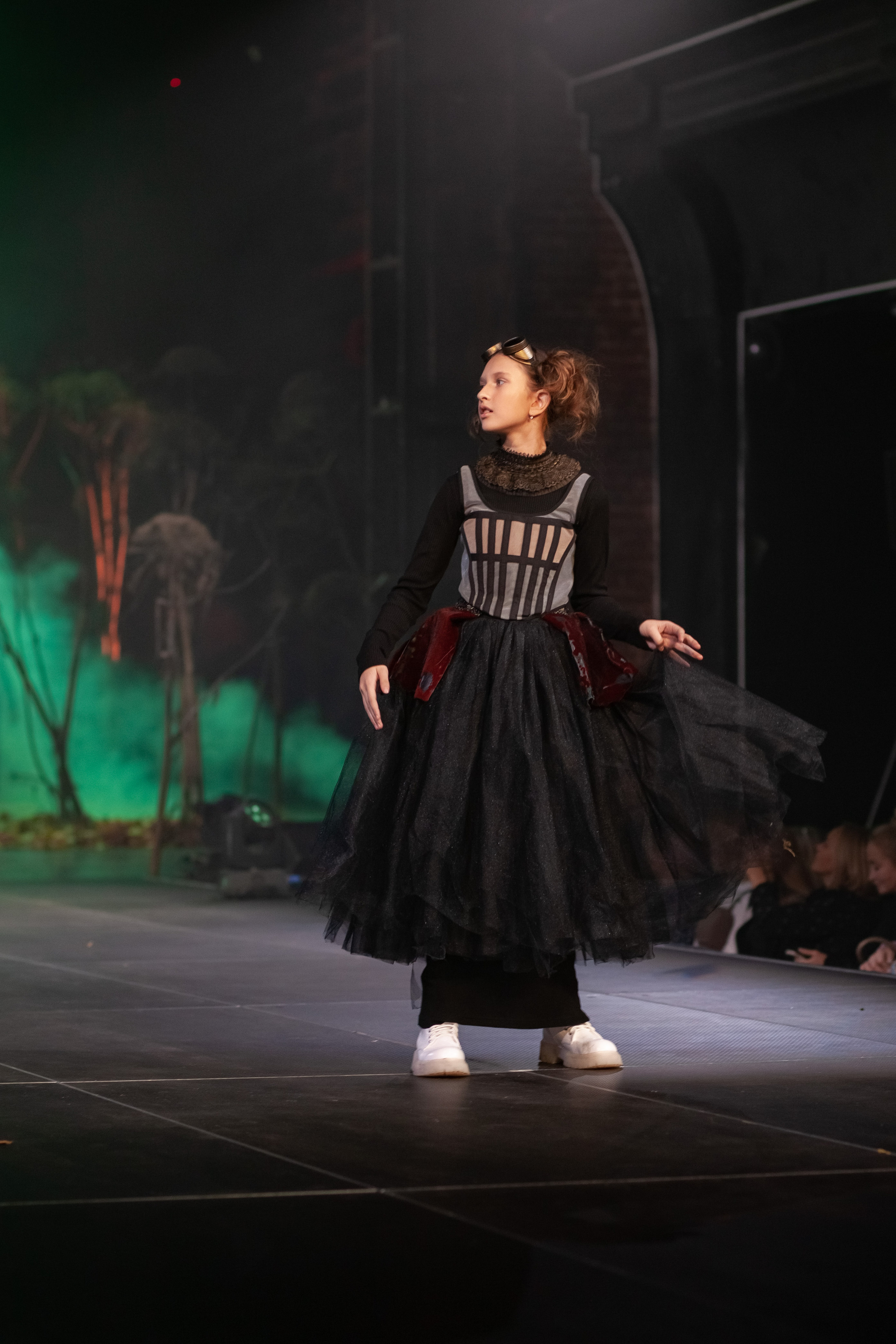 MagicFashionWeek — коллекция «Стимпанк» дизайнера Надежды Шибиной