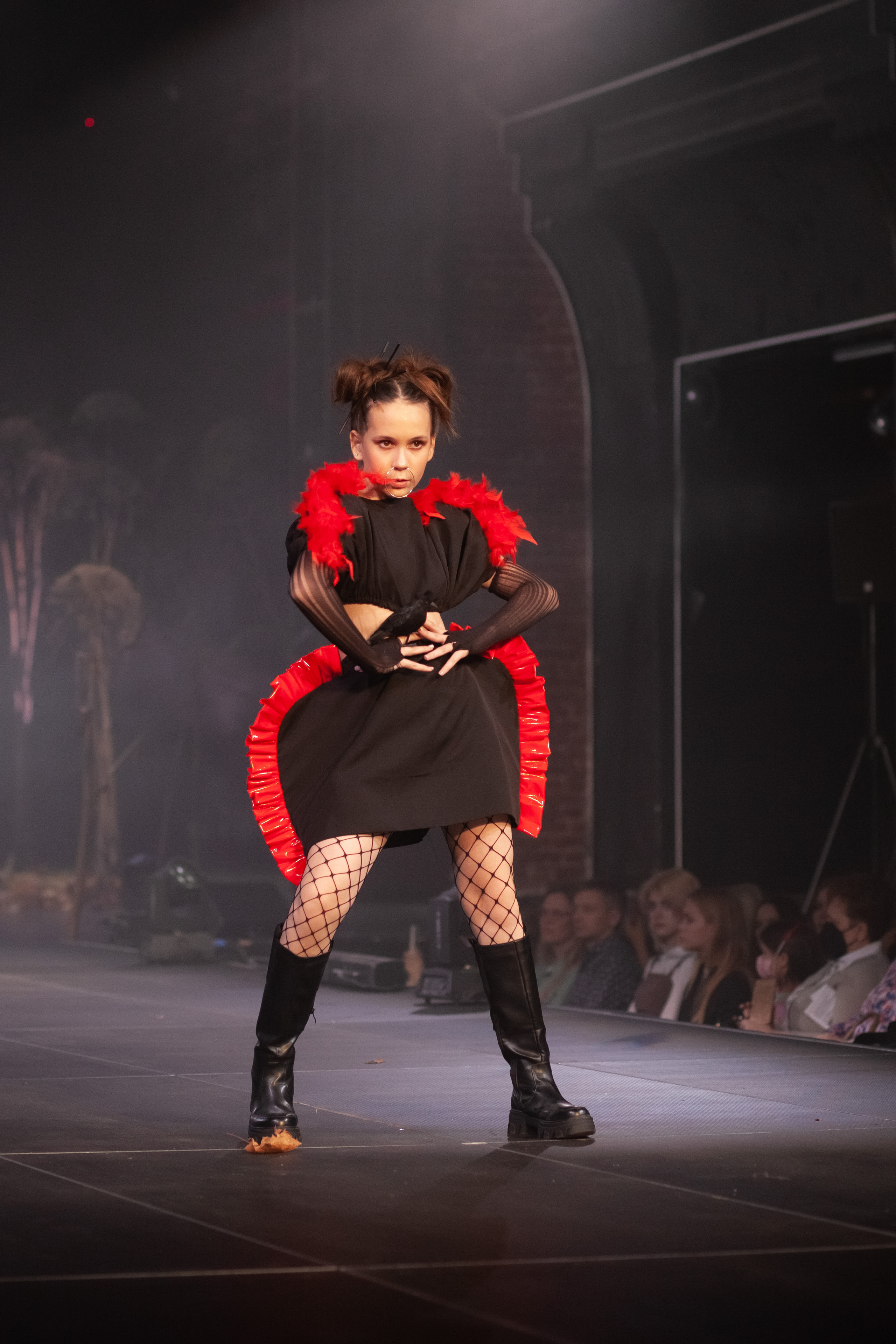 MagicFashionWeek — коллекция «VORONы» дизайнера Анастасии Фахретдиновой