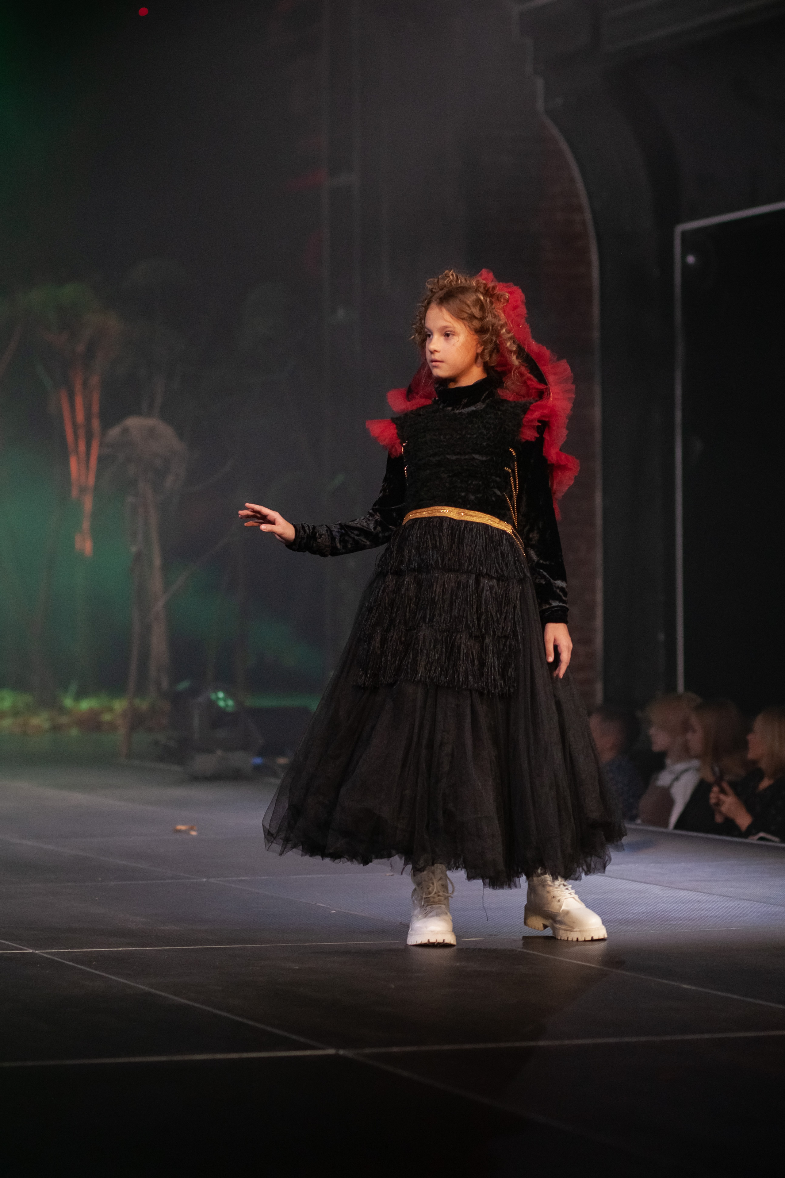 MagicFashionWeek — коллекция «Стимпанк» дизайнера Надежды Шибиной