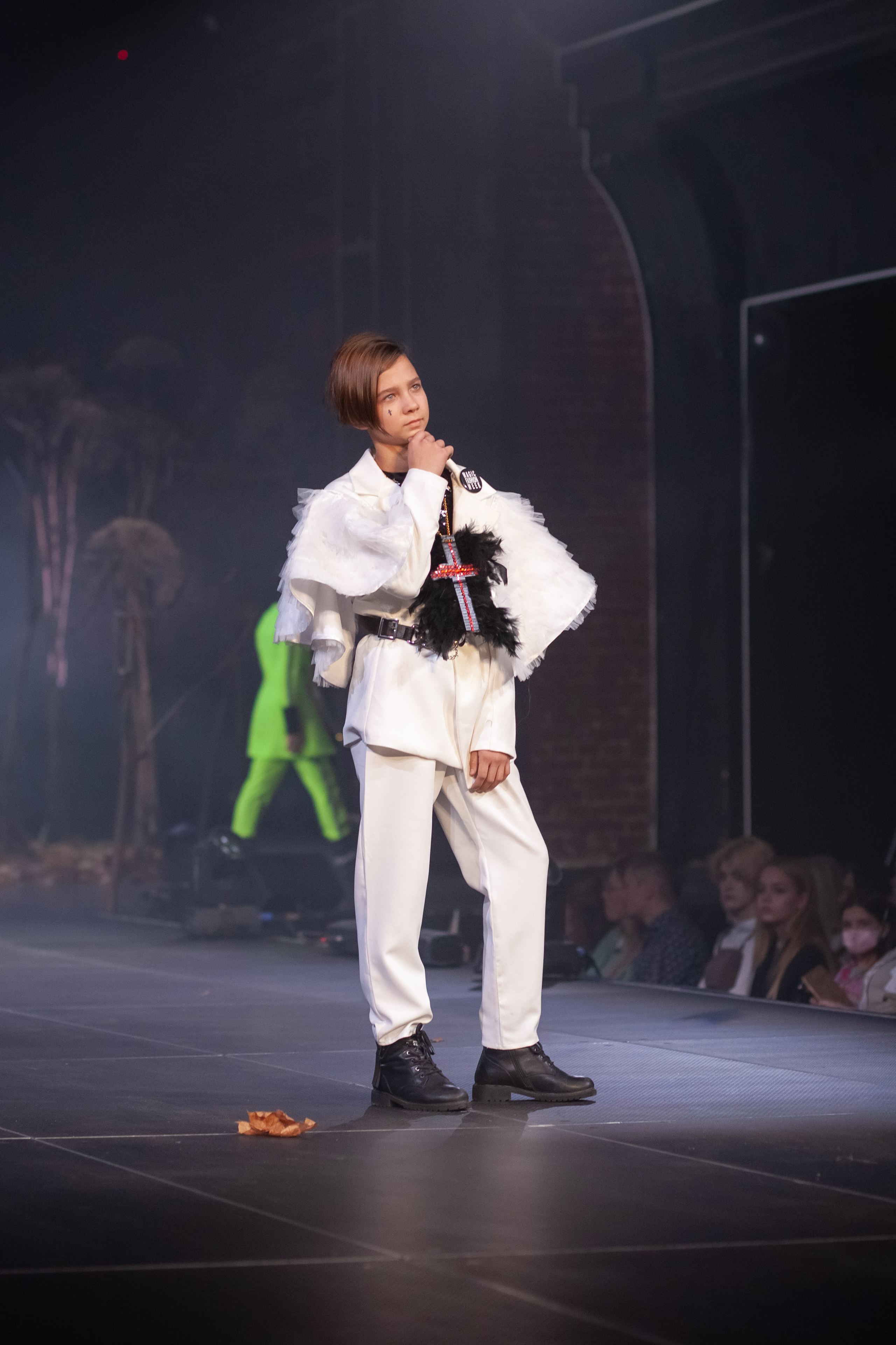 MagicFashionWeek — коллекция «VORONы» дизайнера Анастасии Фахретдиновой