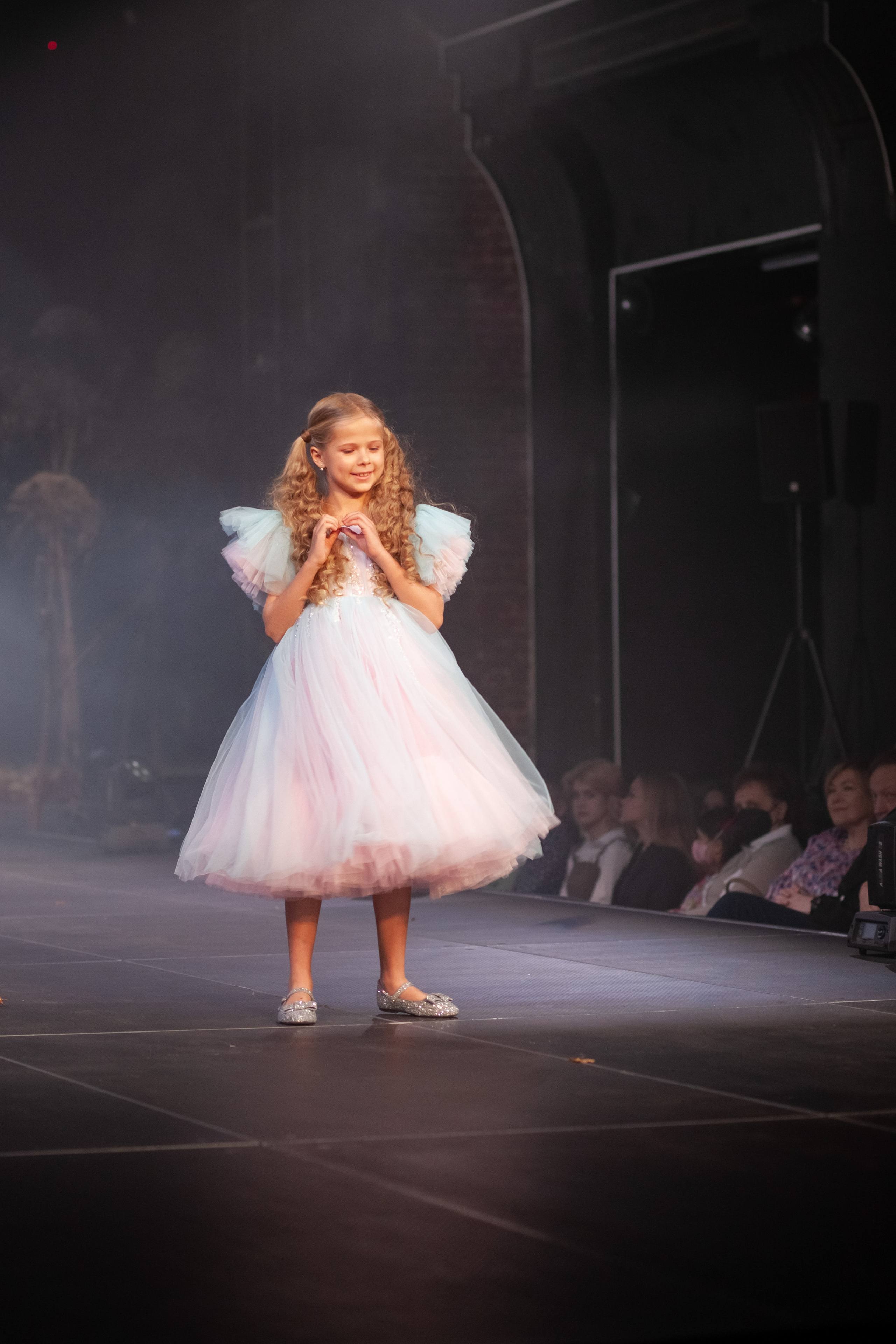 MagicFashionWeek — показ дизайнера Анны Гусевой