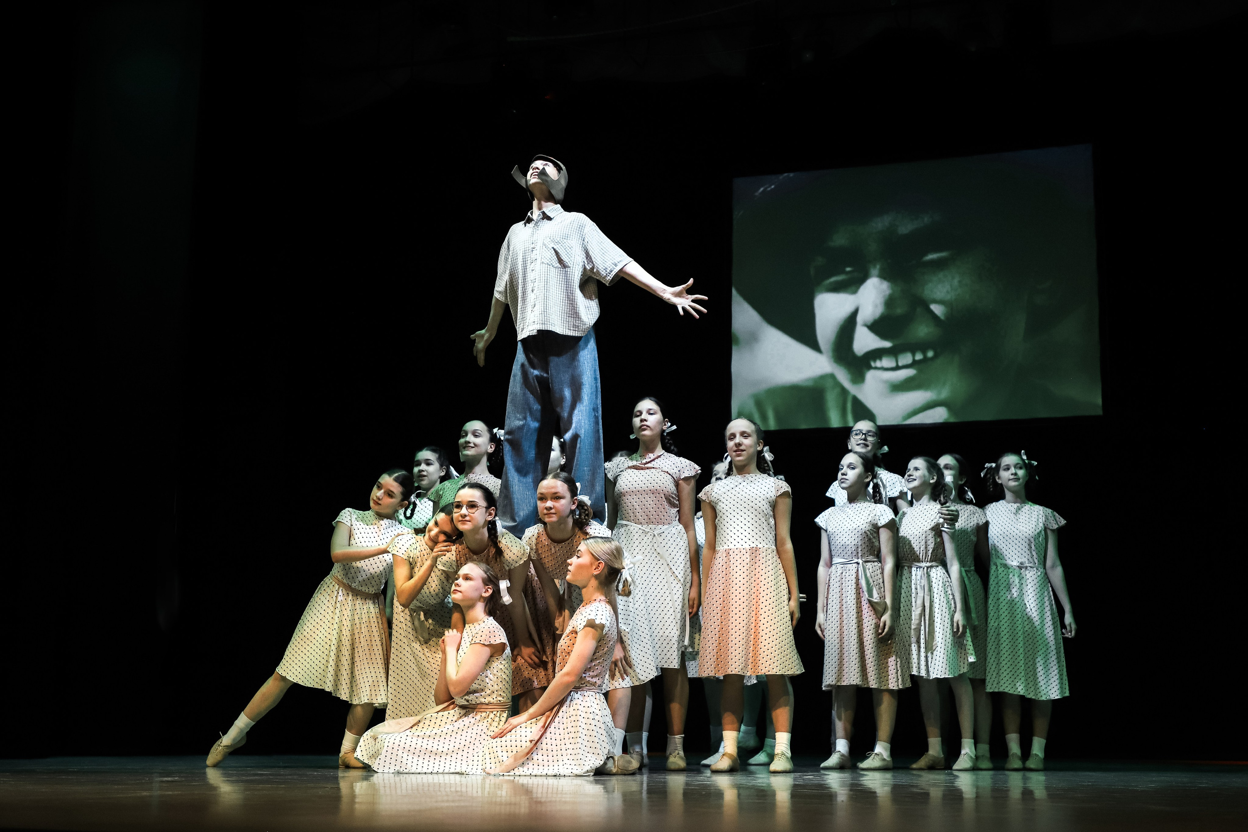 Спектакль Победа — имя женское. Александра, репортажный и событийный фотограф