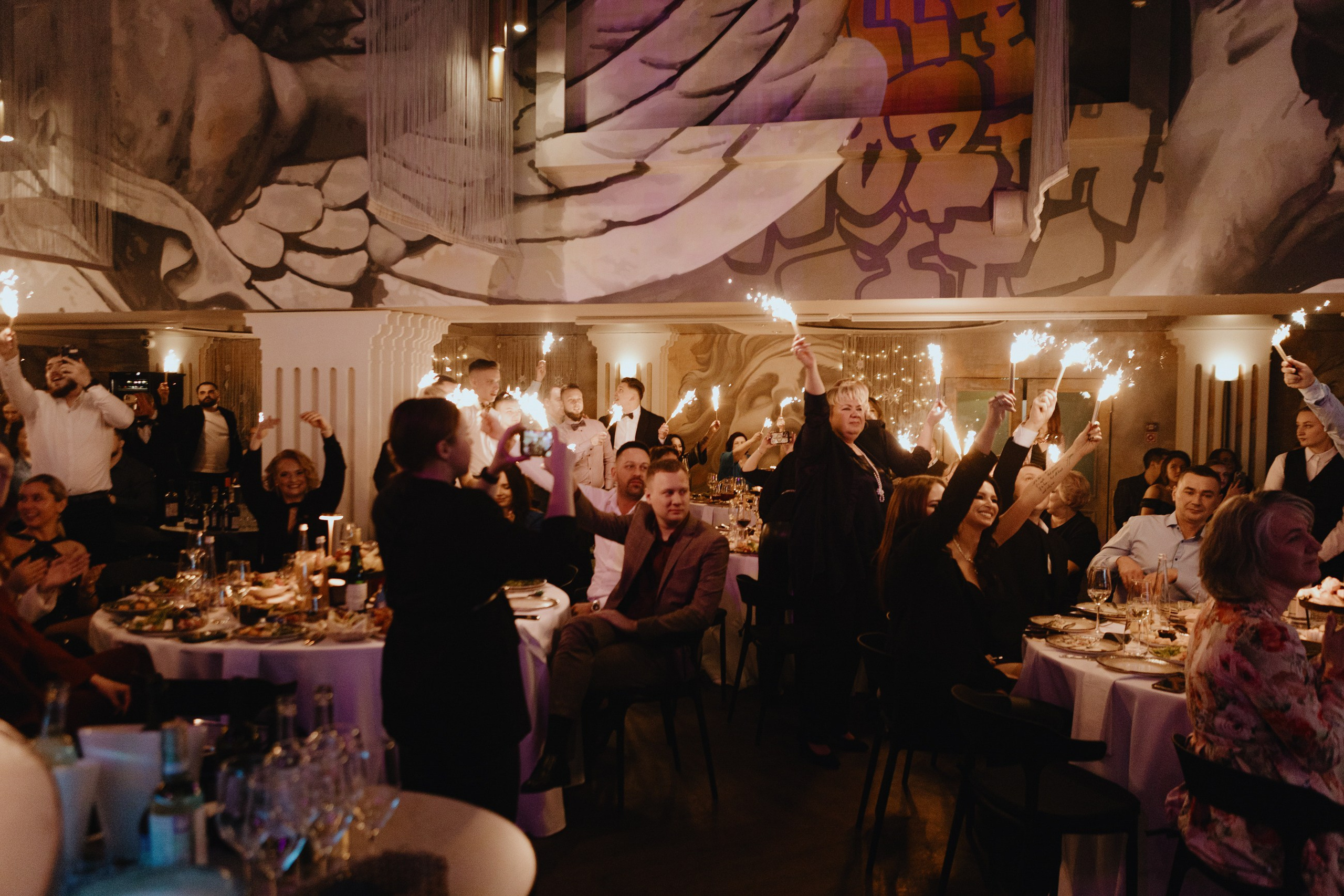 Atlas корпоратив. LEVORIGINAL