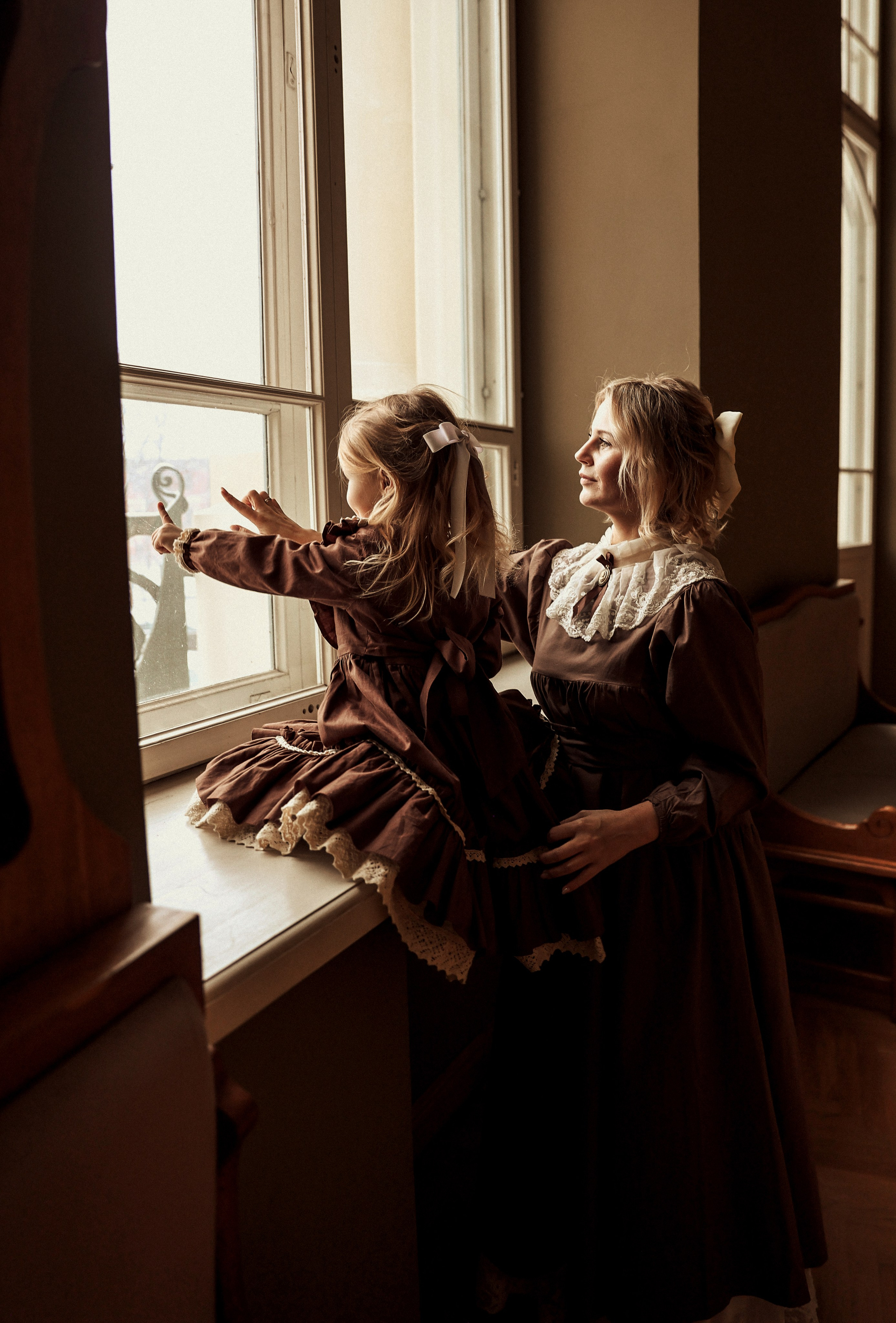 Ретро съемка на Витебском вокзале. Фотограф — Татьяна Кириллова, г. Санкт-Петербург