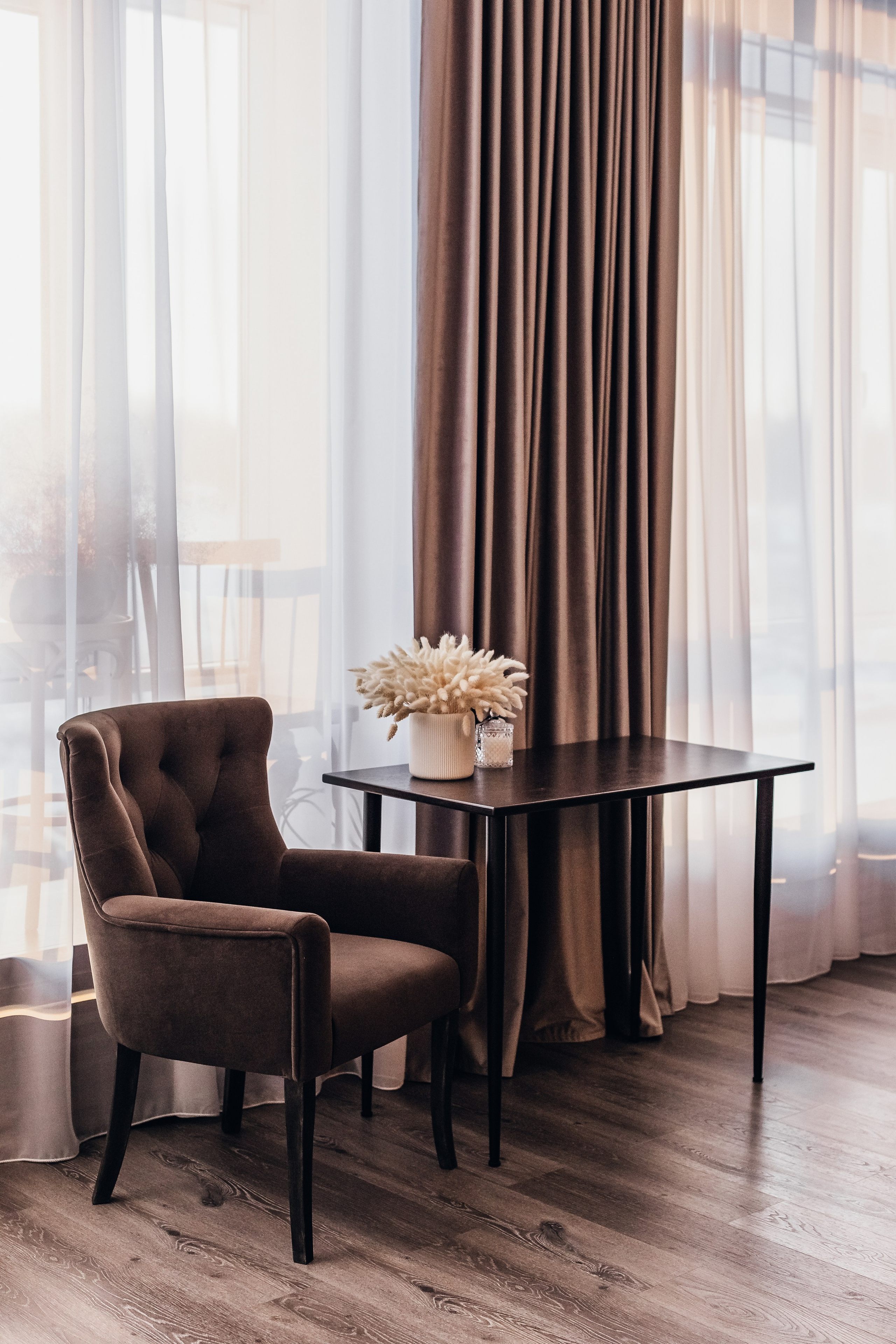 Светлая, просторная фотостудия в Тюмени. Профессиональный фотограф в Тюмени Наталья Кравченко