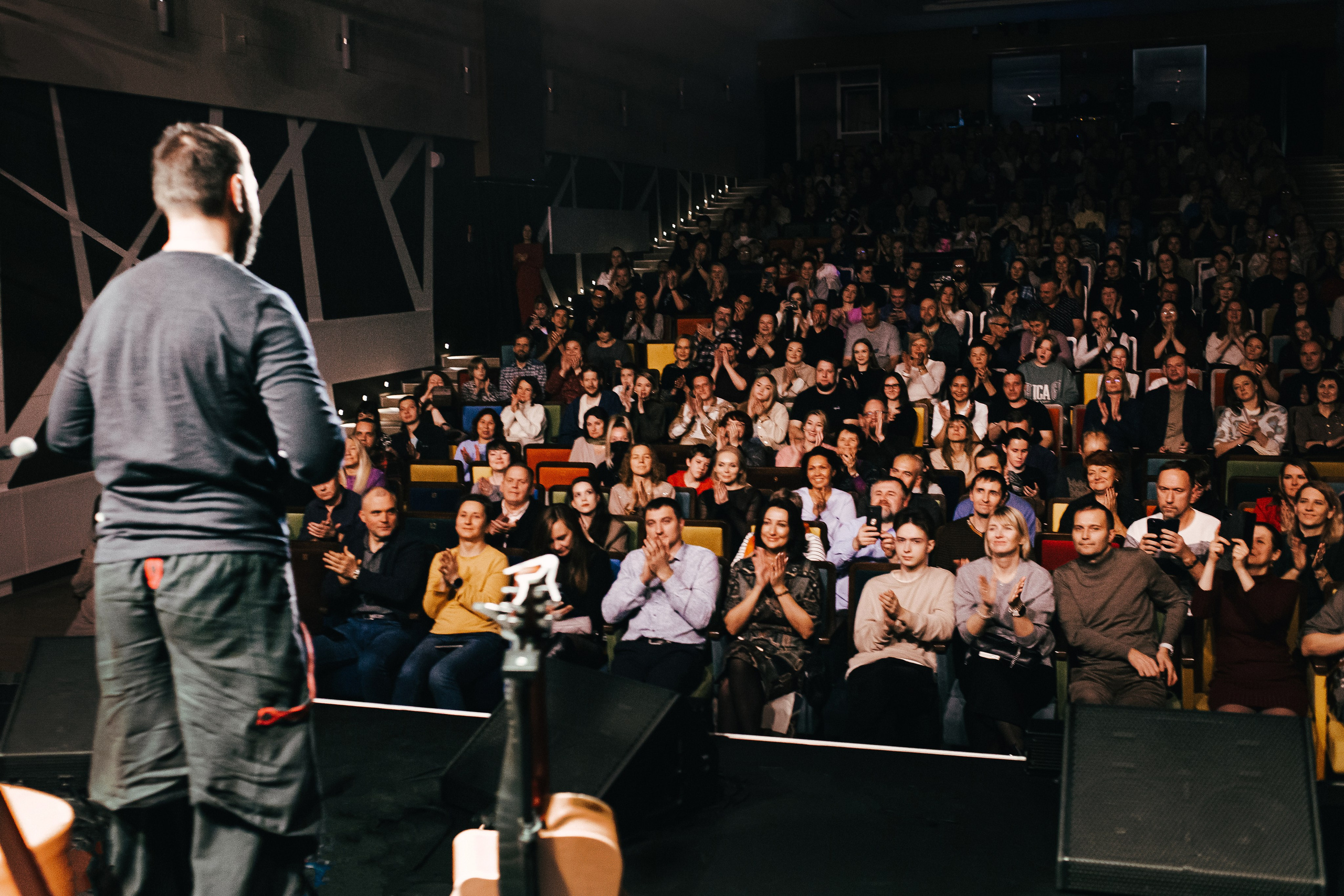 Концерт Виталий Будяк / Челябинск 15.11.24. Фотограф в Челябинске Ополихина Анна