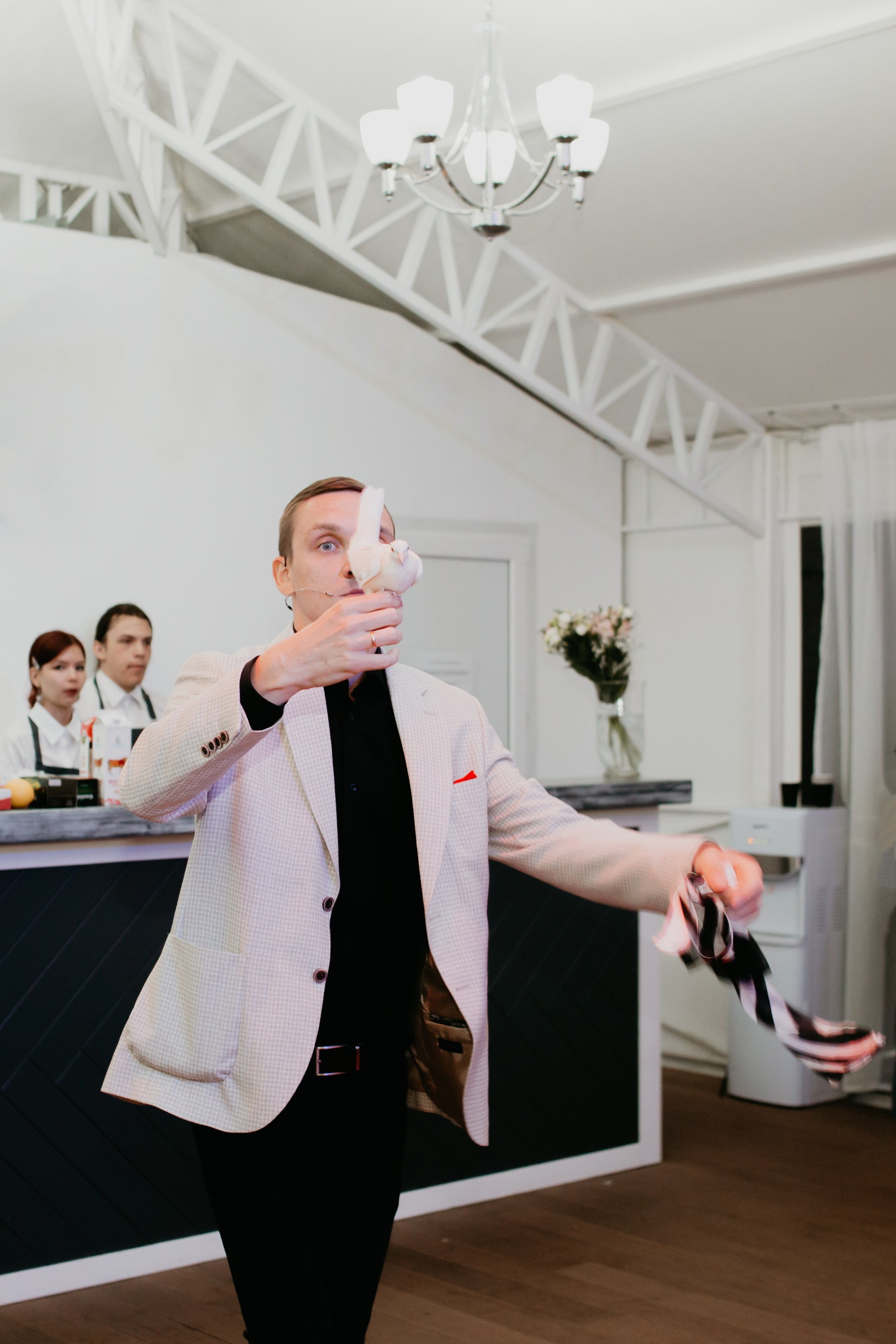 Выпускной 2025 (41 школа) 11 класс. Фотограф в Челябинске Ополихина Анна