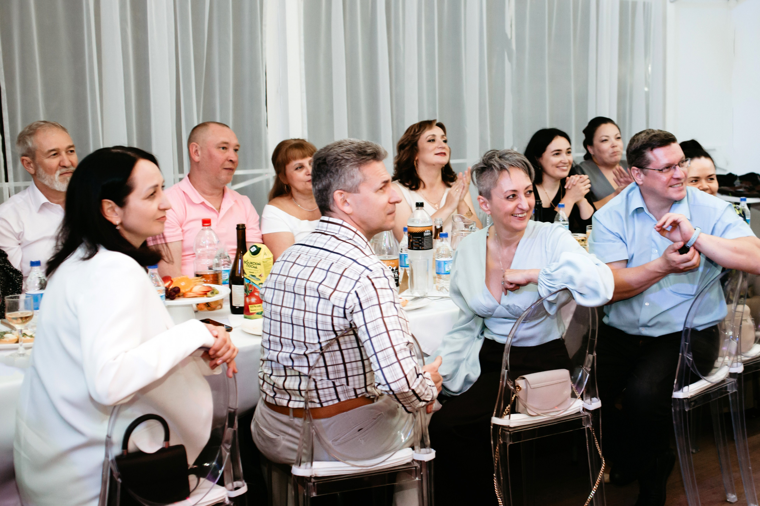 Выпускной 2025 (41 школа) 11 класс. Фотограф в Челябинске Ополихина Анна