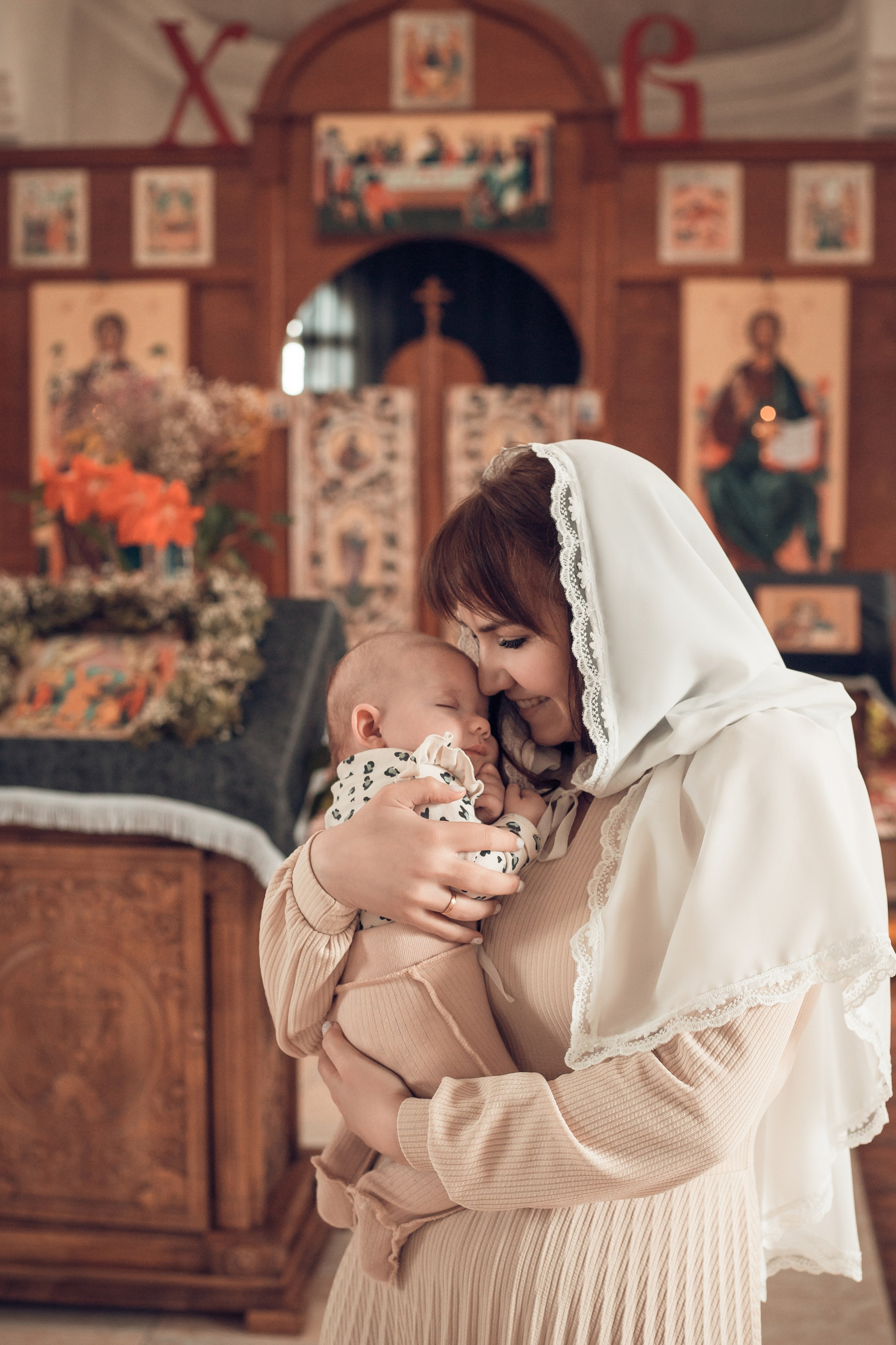 Таинство Крещения Ксении. Церковь Василия, епископа Рязанского. Семейный фотограф в Рязани и Рязанской области
