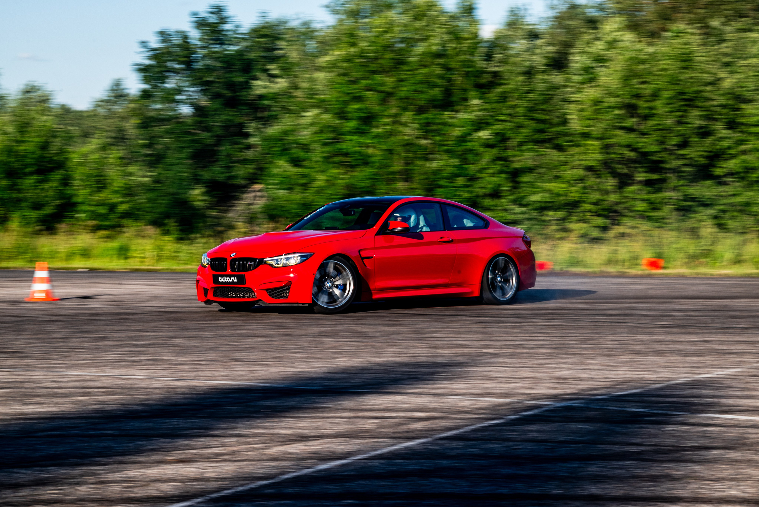BIMMERDAYS'25. Автомобильный фотограф Александра Рузиева aka Ju1cyFlex