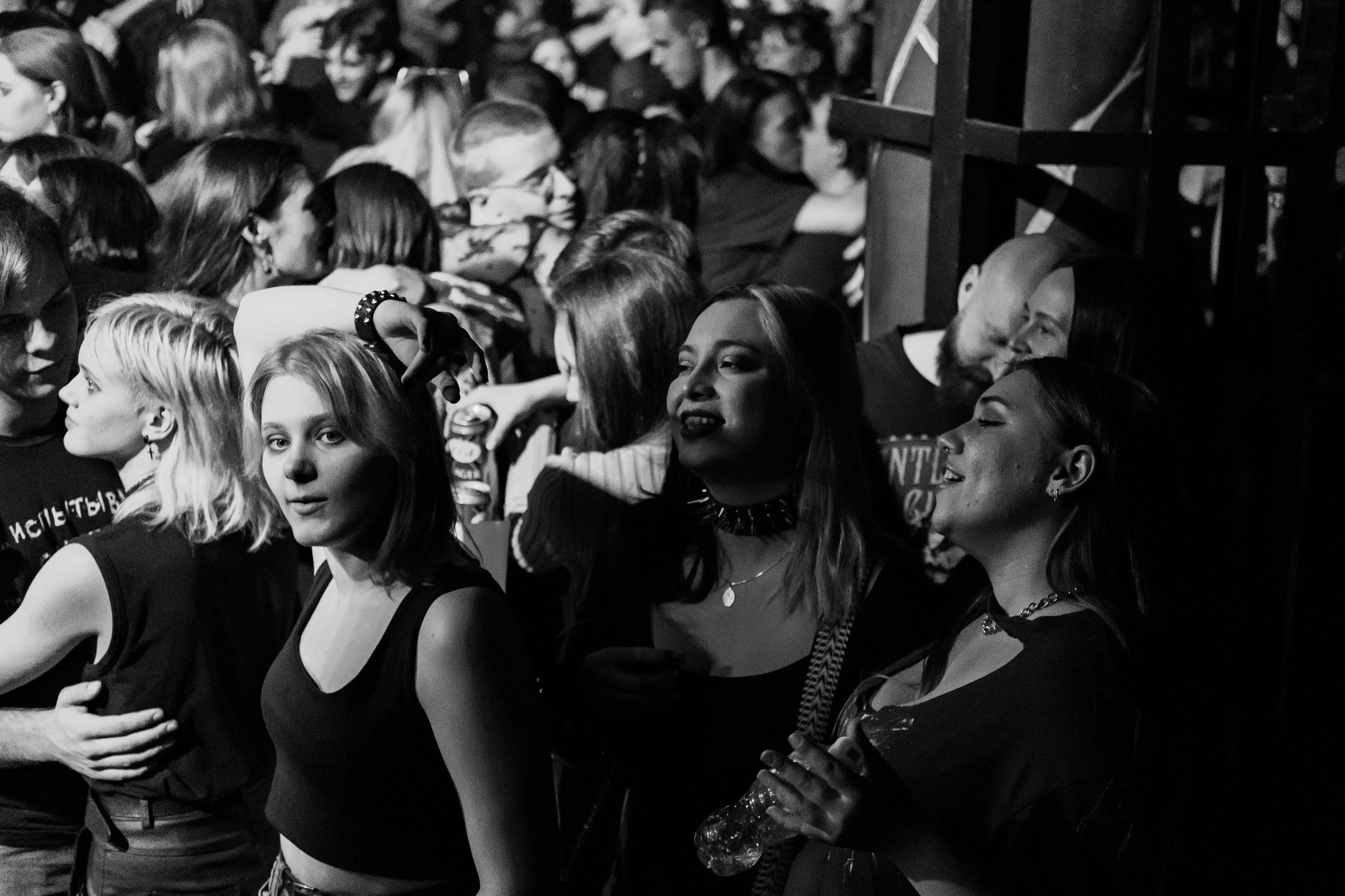 Neverlove. Репортажный фотограф Алексей Пирязев