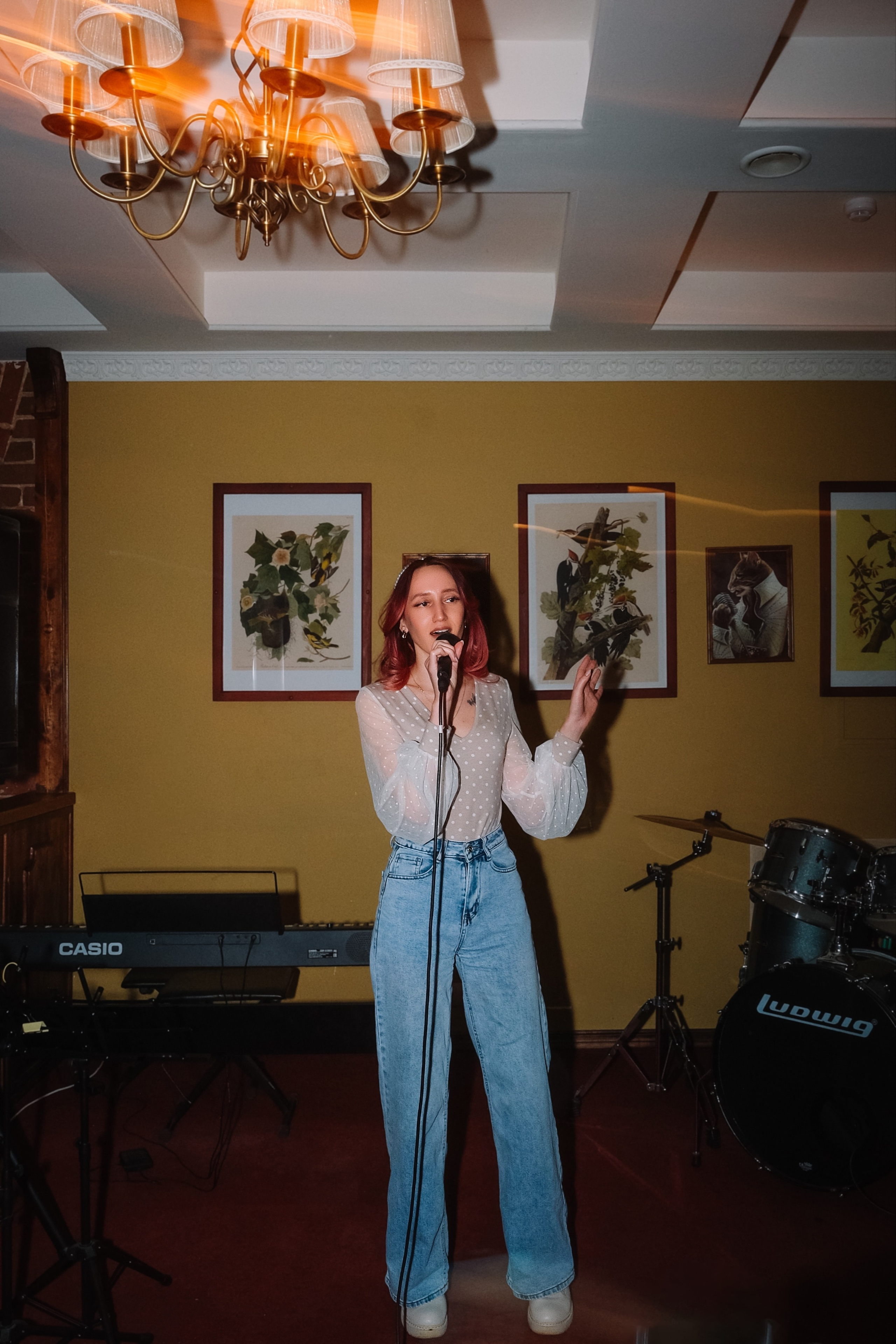 Квартирник. Привет! Меня зовут Дарья и я фотограф/видеограф из Ульяновска