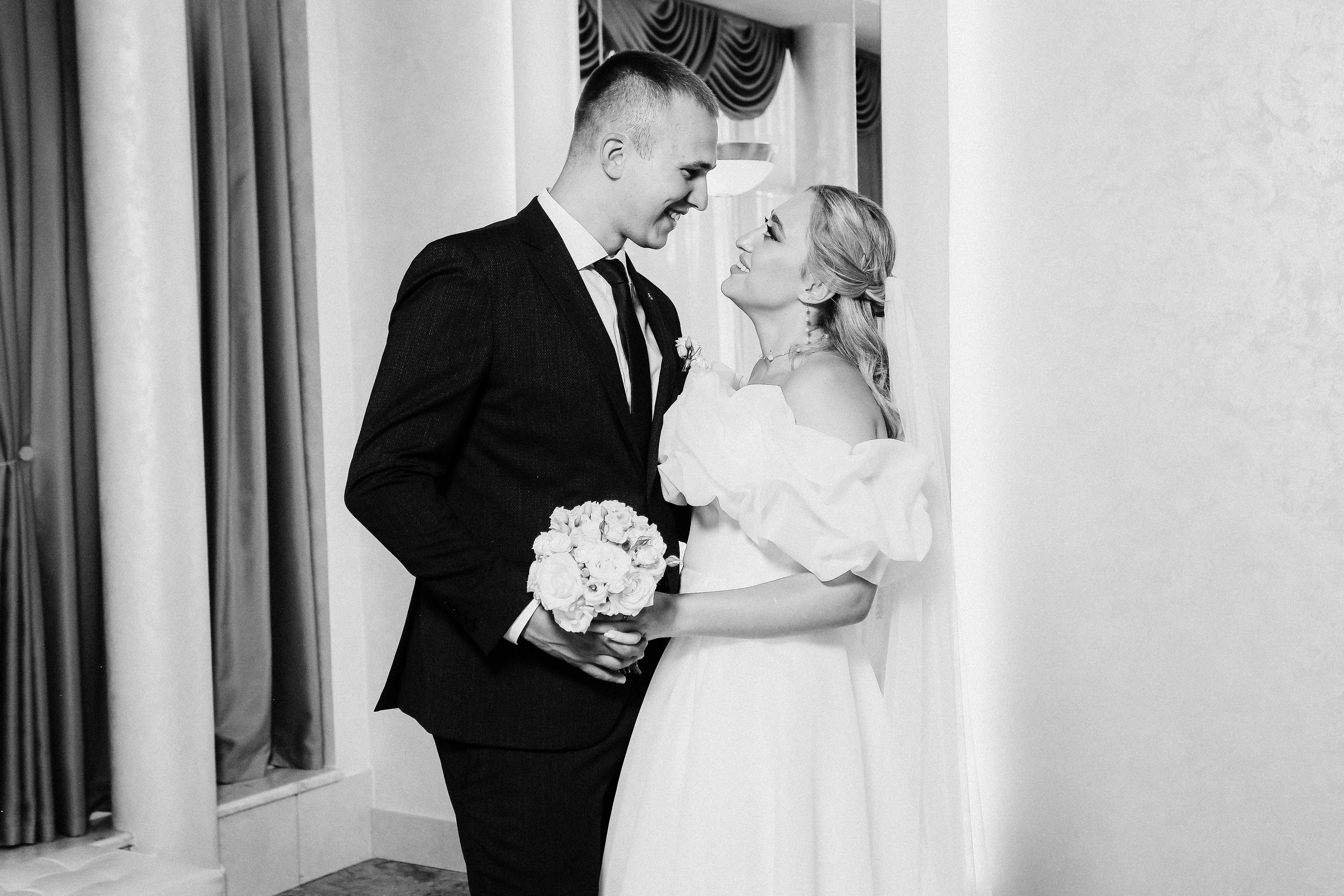 Свадебные съемки. Репортажный фотограф в Новосибирске