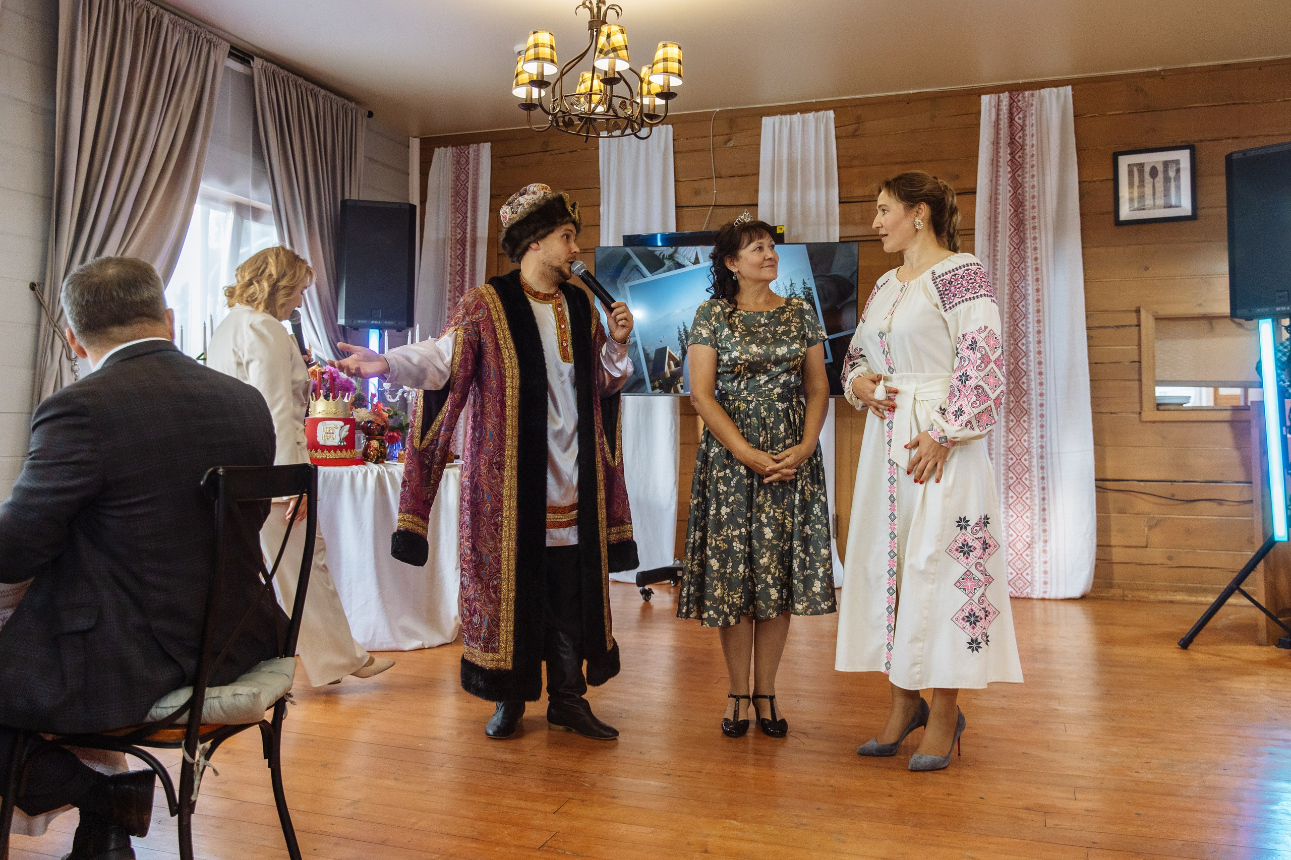 «Иван Васильевич меняет профессию» Юбилей. Свадебный и семейный фотограф в Улан-Удэ