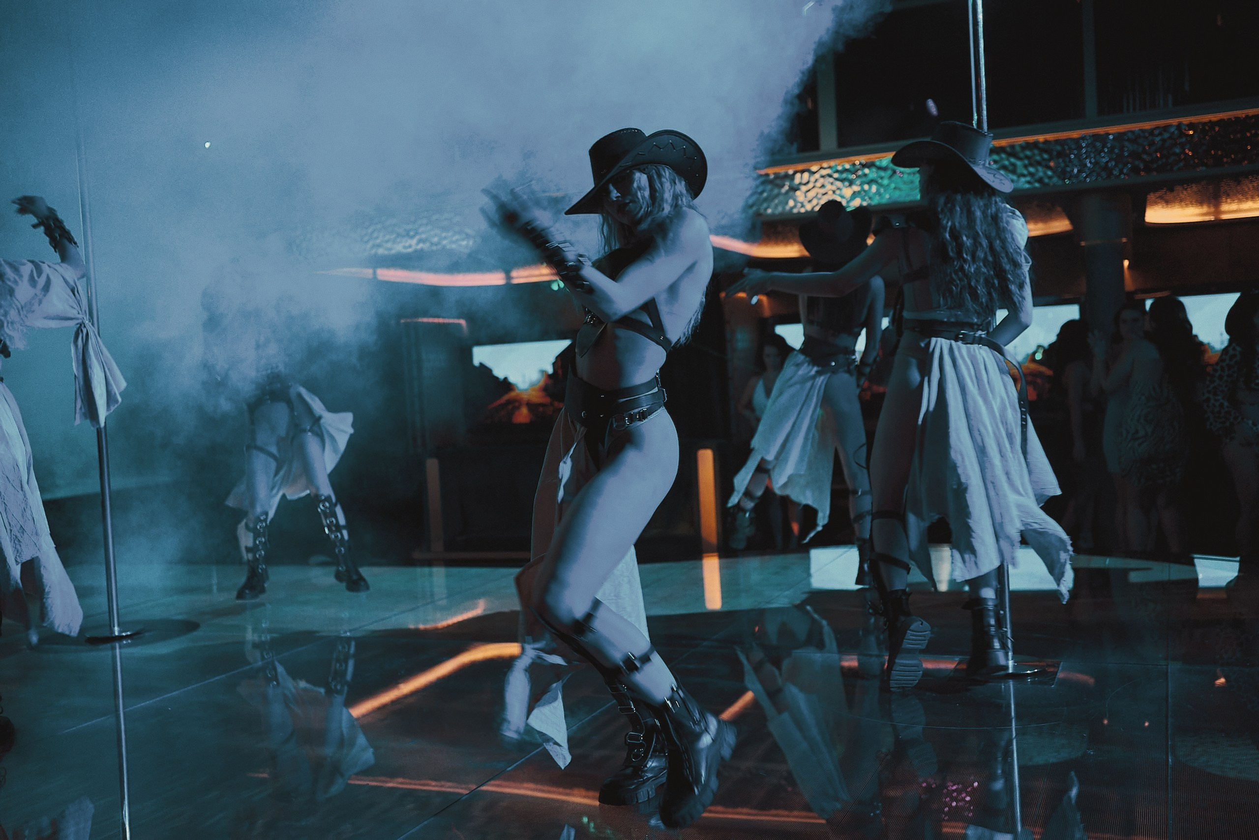 HEFNER MOSCOW CLUB. Фотограф и Видеограф в Москве. Олег Корушев