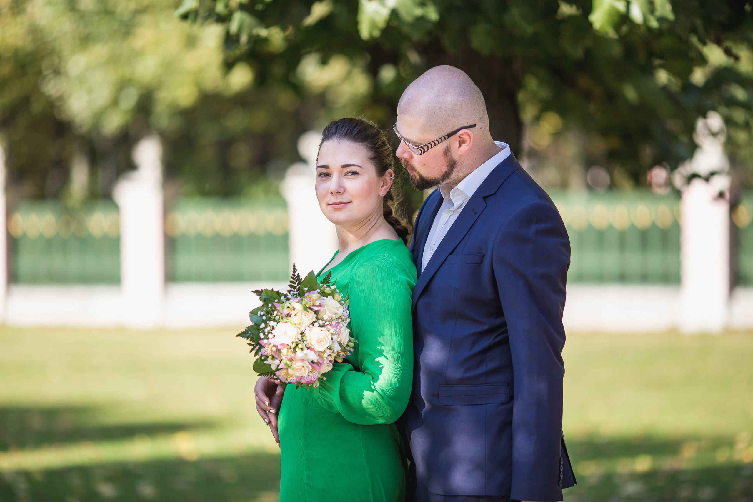 Свадебная фотосъемка у реки