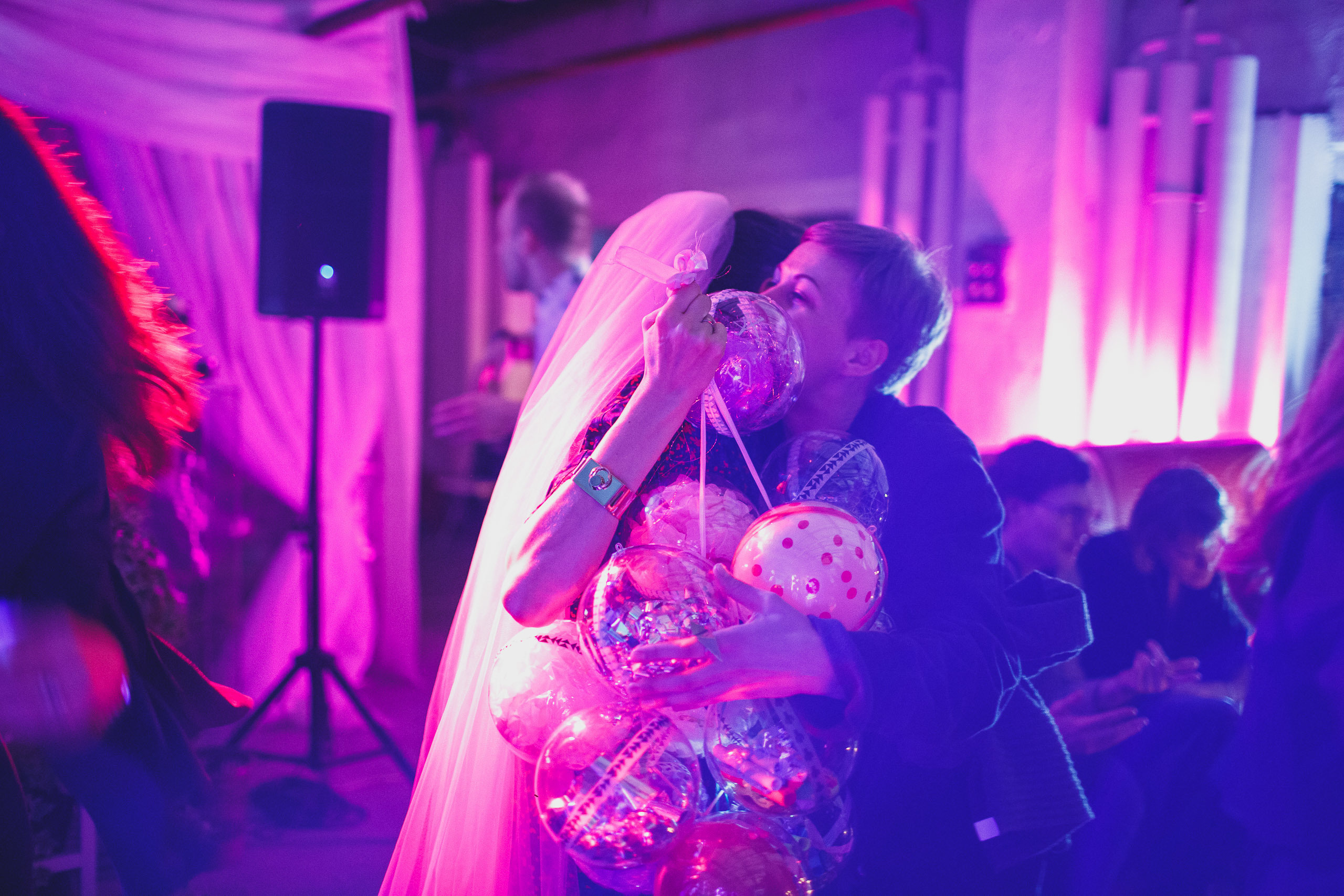 Свадебная фотосессия в лофте