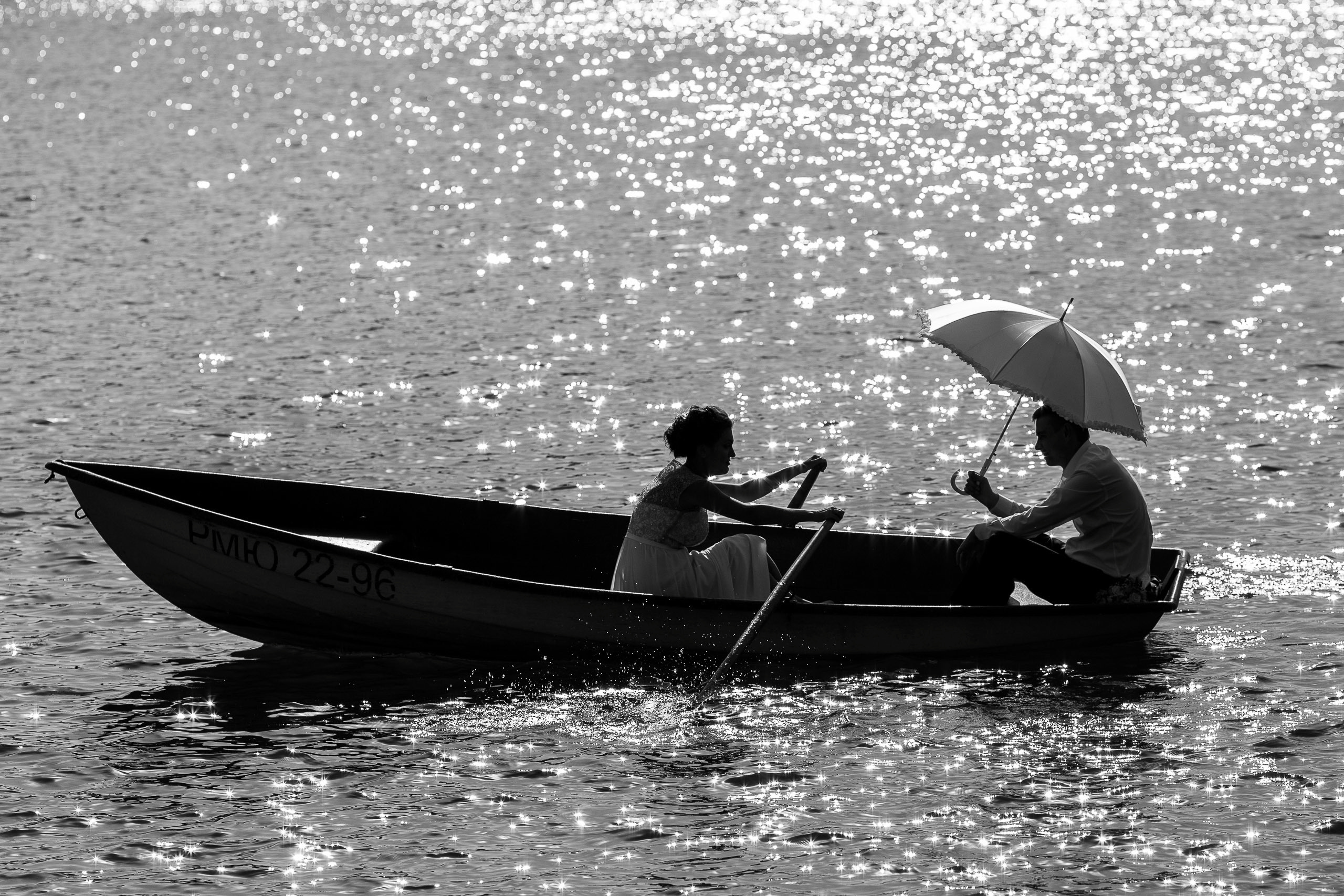 Свадебная фотосъемка у реки