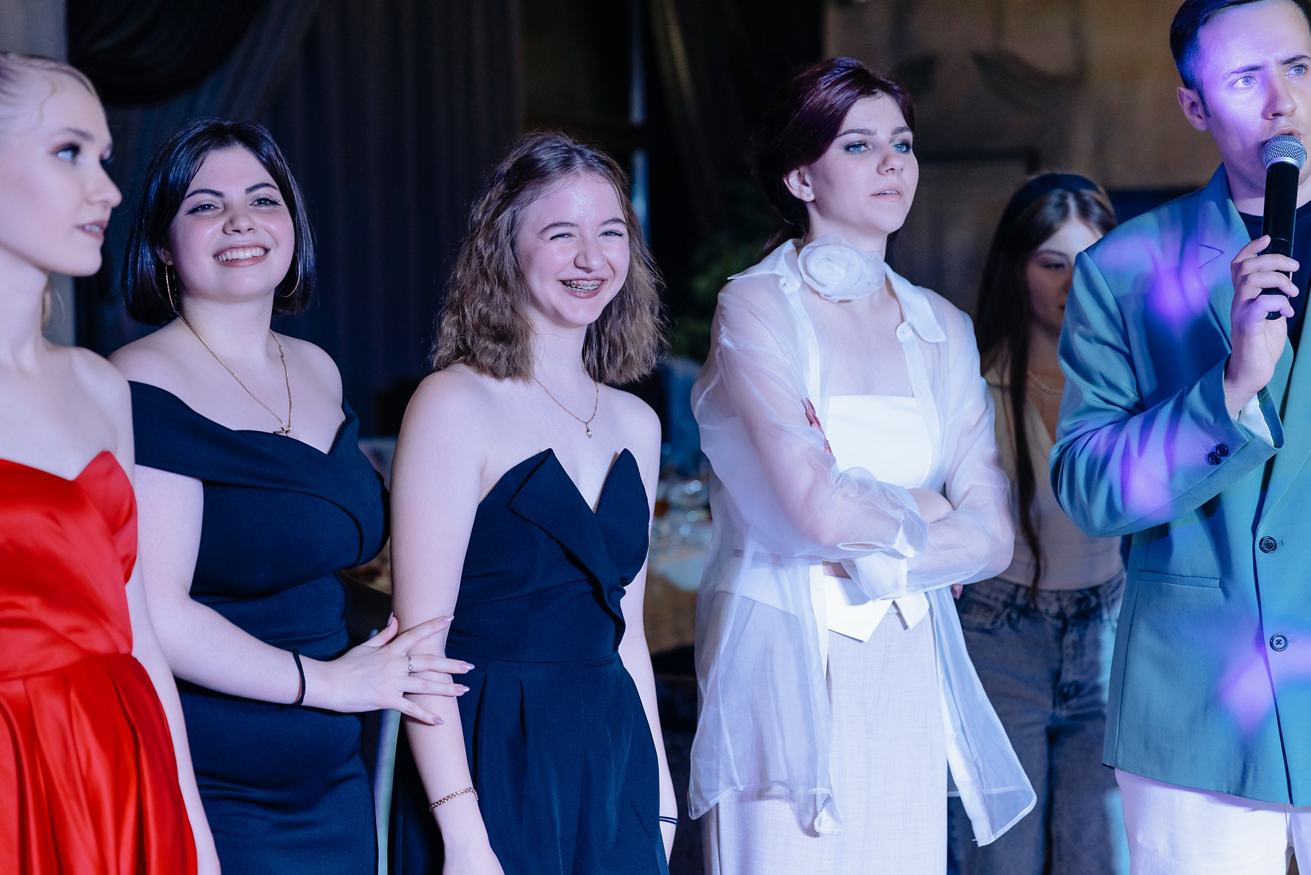 11 класс Гимназия 69. Фотограф и Видеограф в Краснодаре Юлия Солодченко