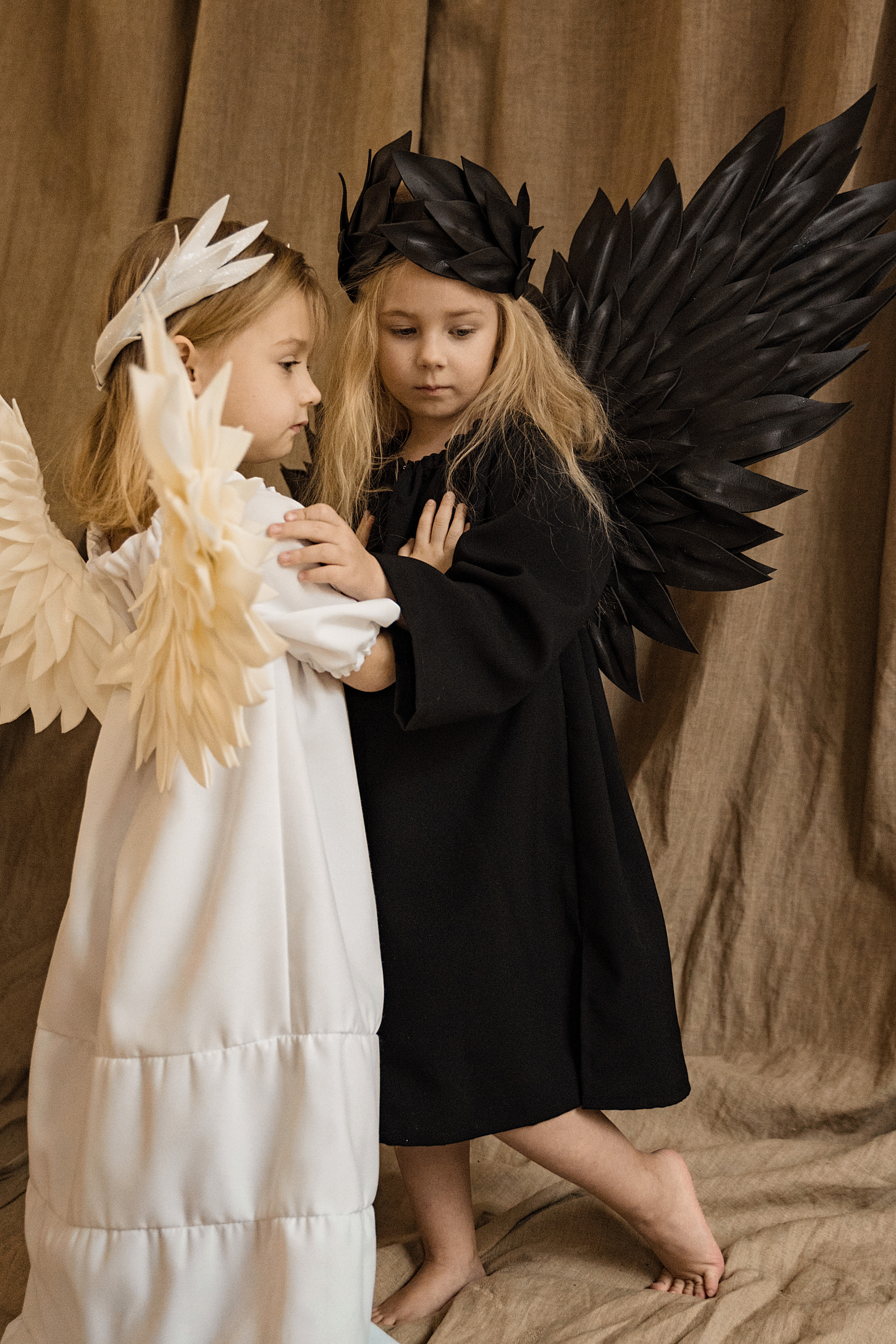 Фотопроекты, сюжетные фотосессии. Контент фотограф в Москве Кати Федотова