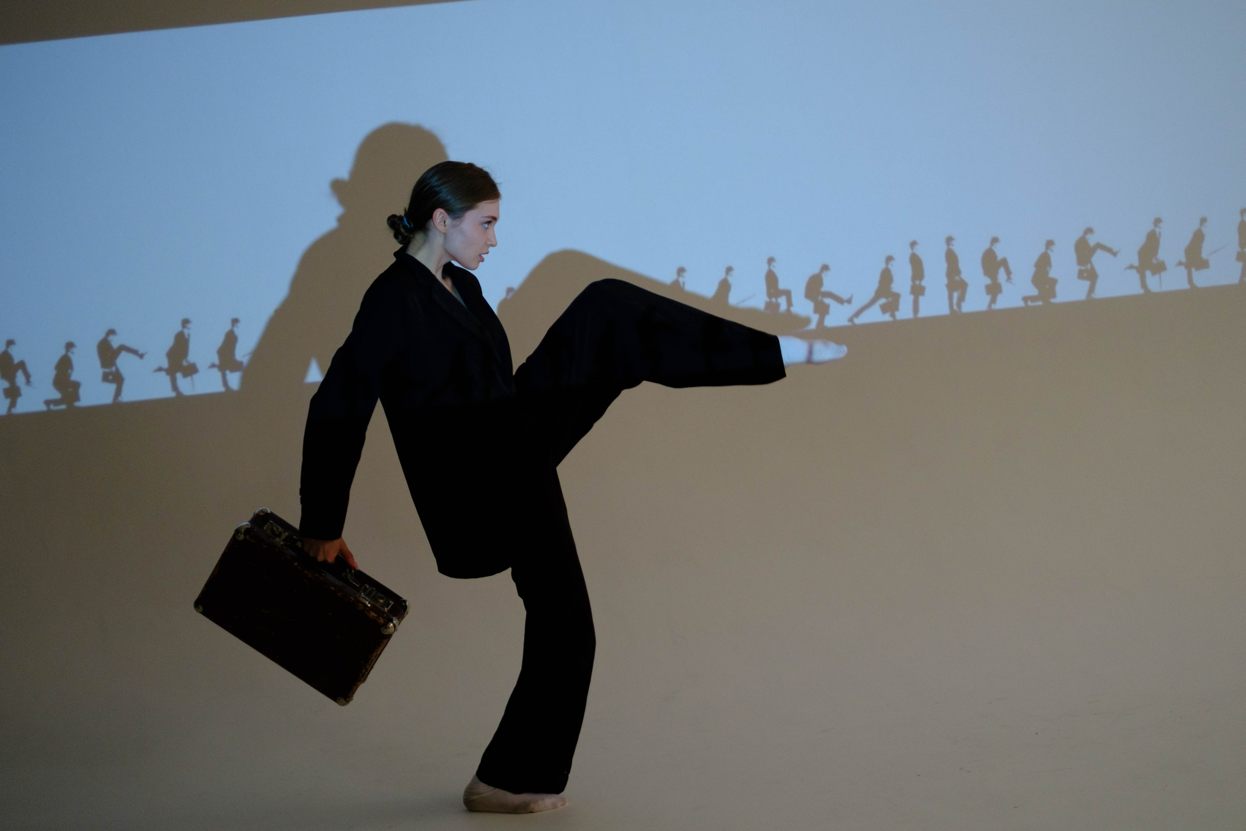 Проектор 16.03.25. Студийный, портретный, семейный фотограф Южно-Сахалинска Яна Радаева