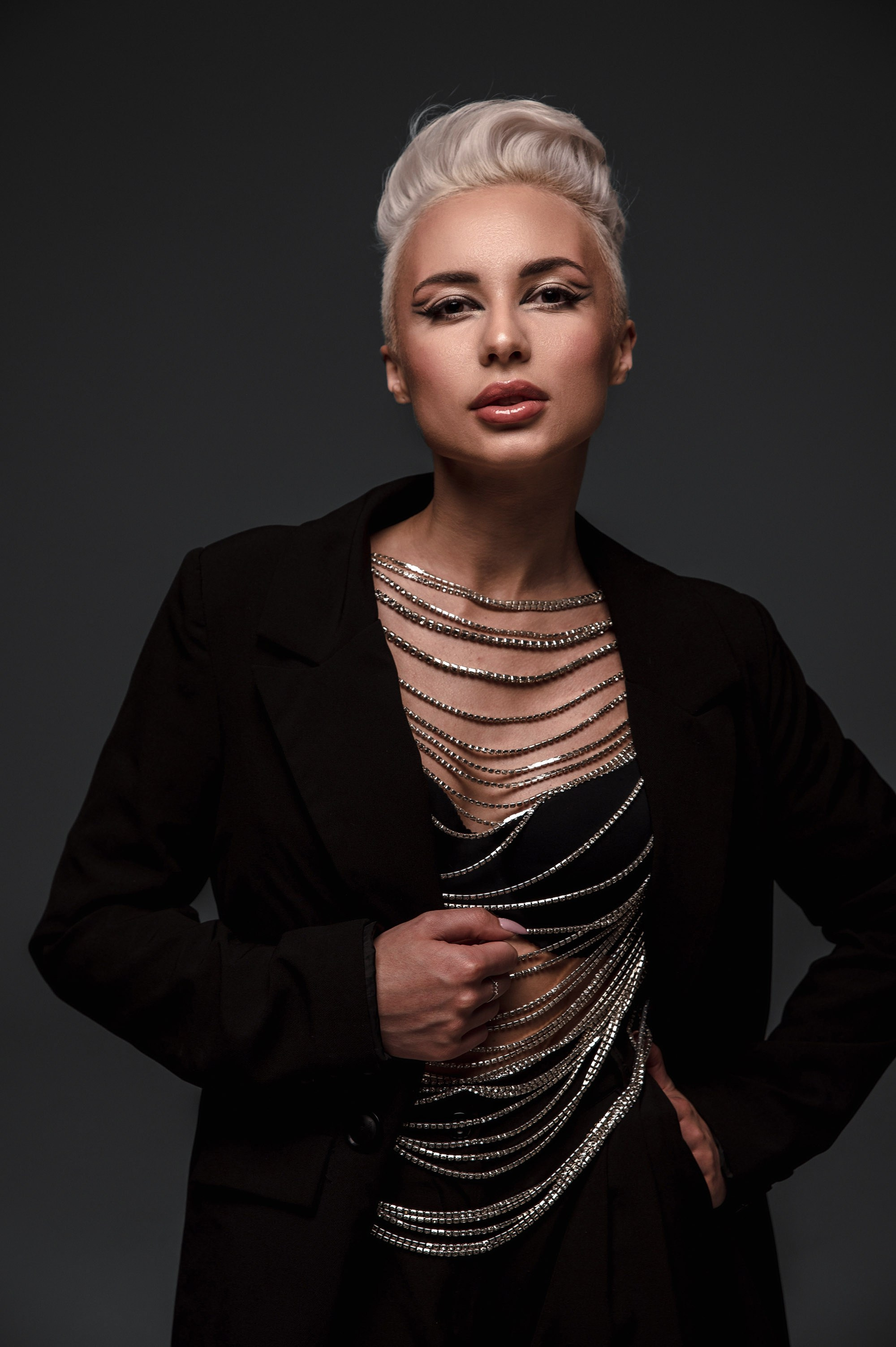 Портретная фотосъёмка в студии Тулы. Предметный и портретный фотограф в Туле. Юлия Даниленко