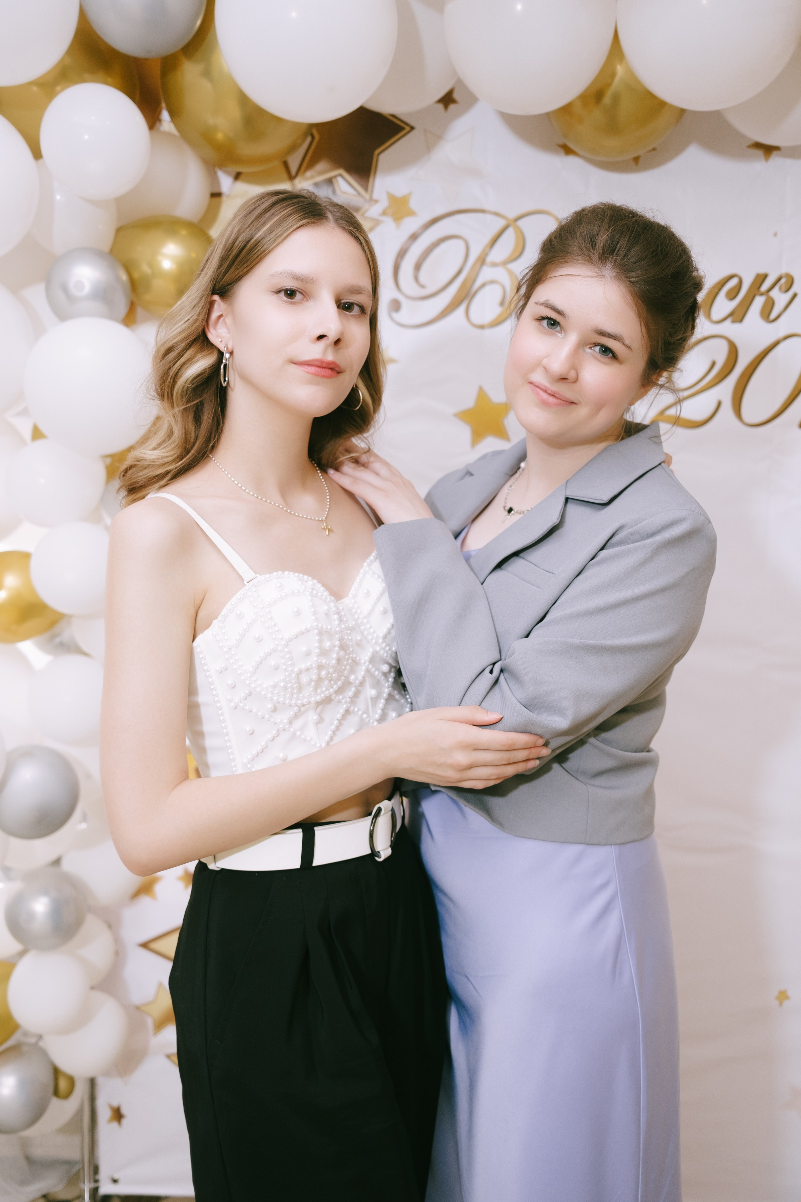 Выпускной школа 33. Свадебный и репортажной фотограф Денис Ожигин в Краснодаре и Краснодарском крае