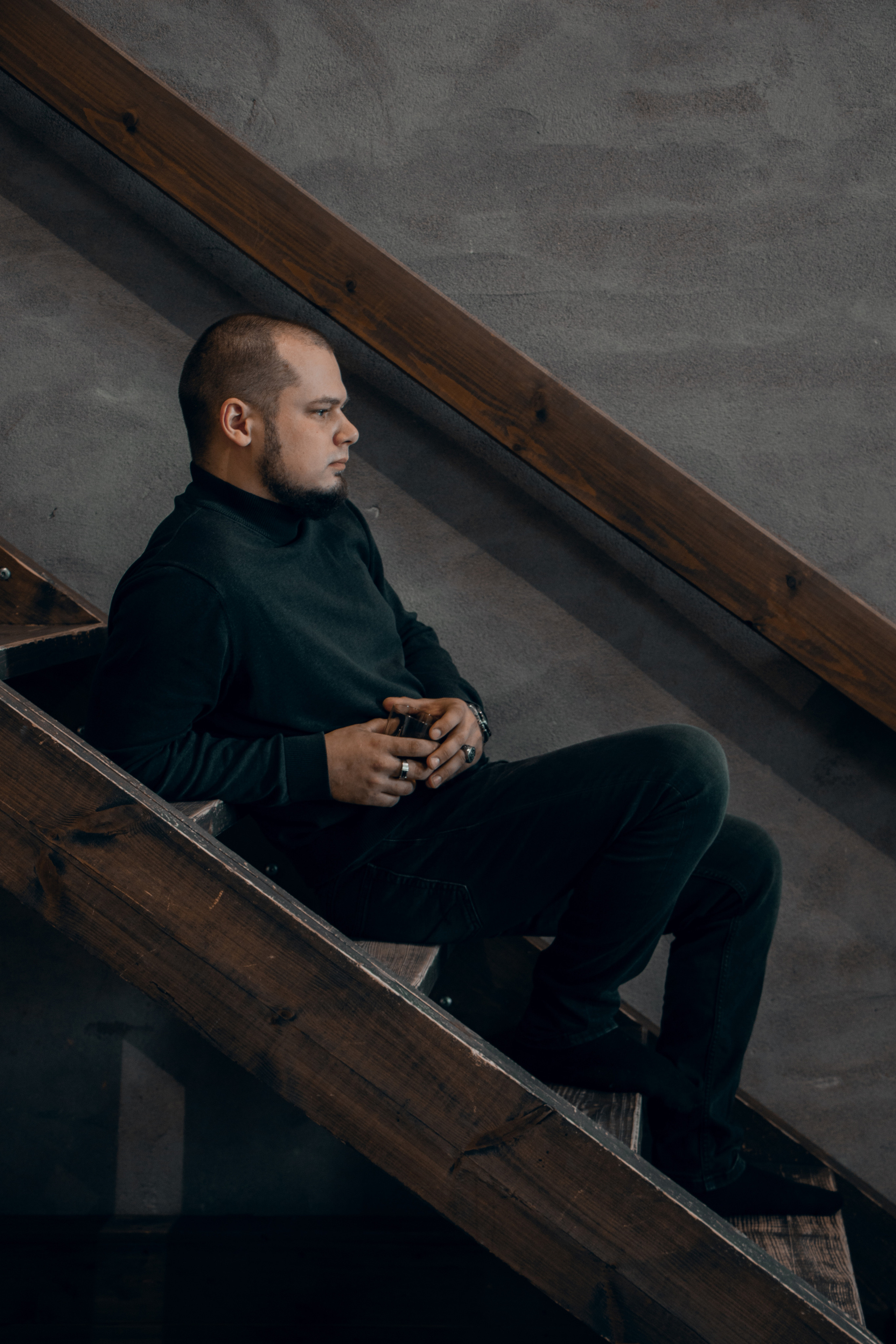 Artem. Portrait photographer in Thailand